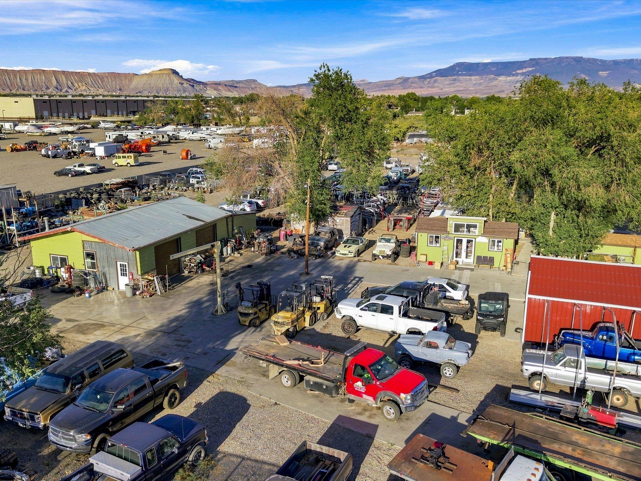 378 28 Road Property Photo 1