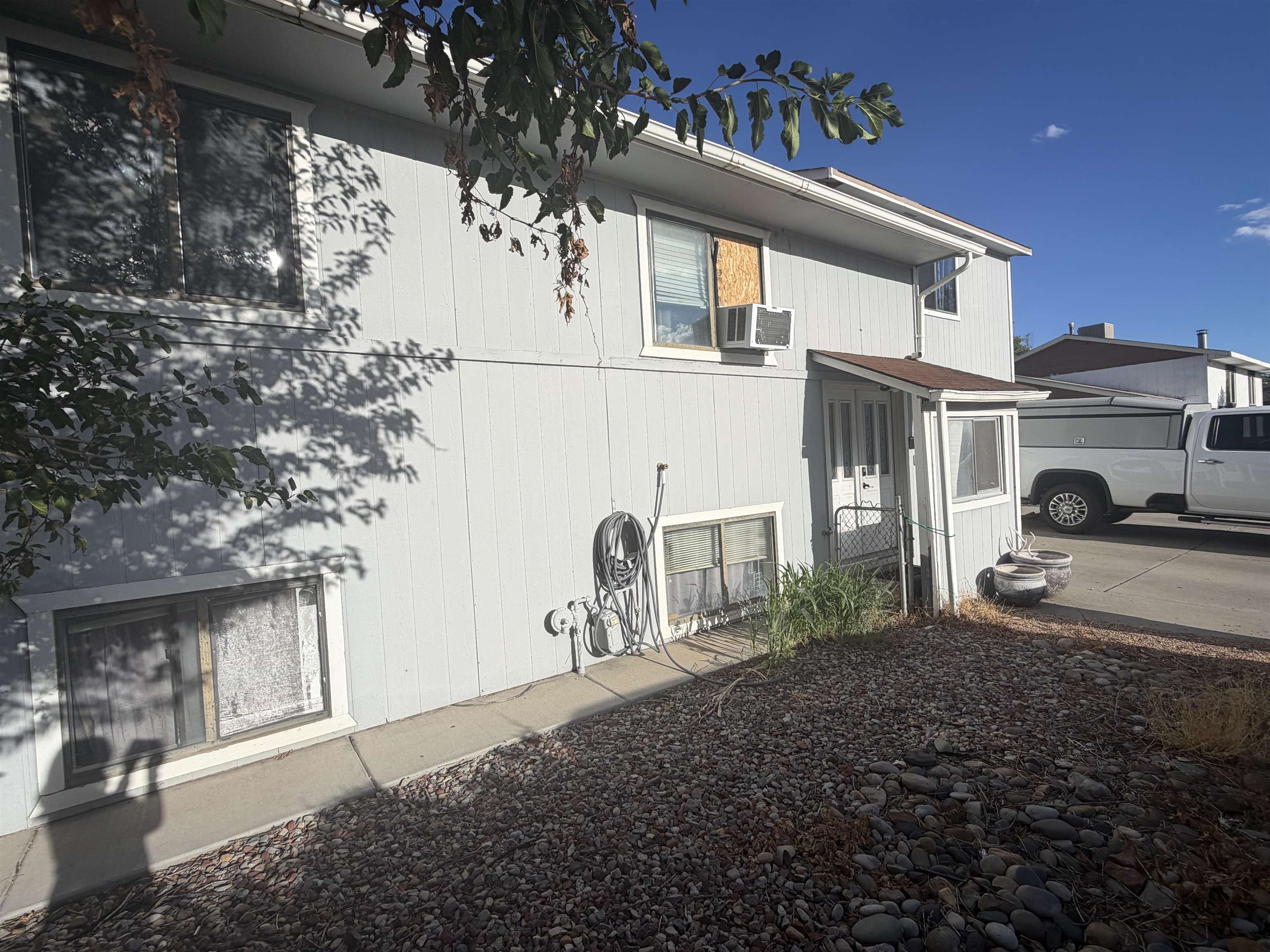 2784 Hartford Court Property Photo 3