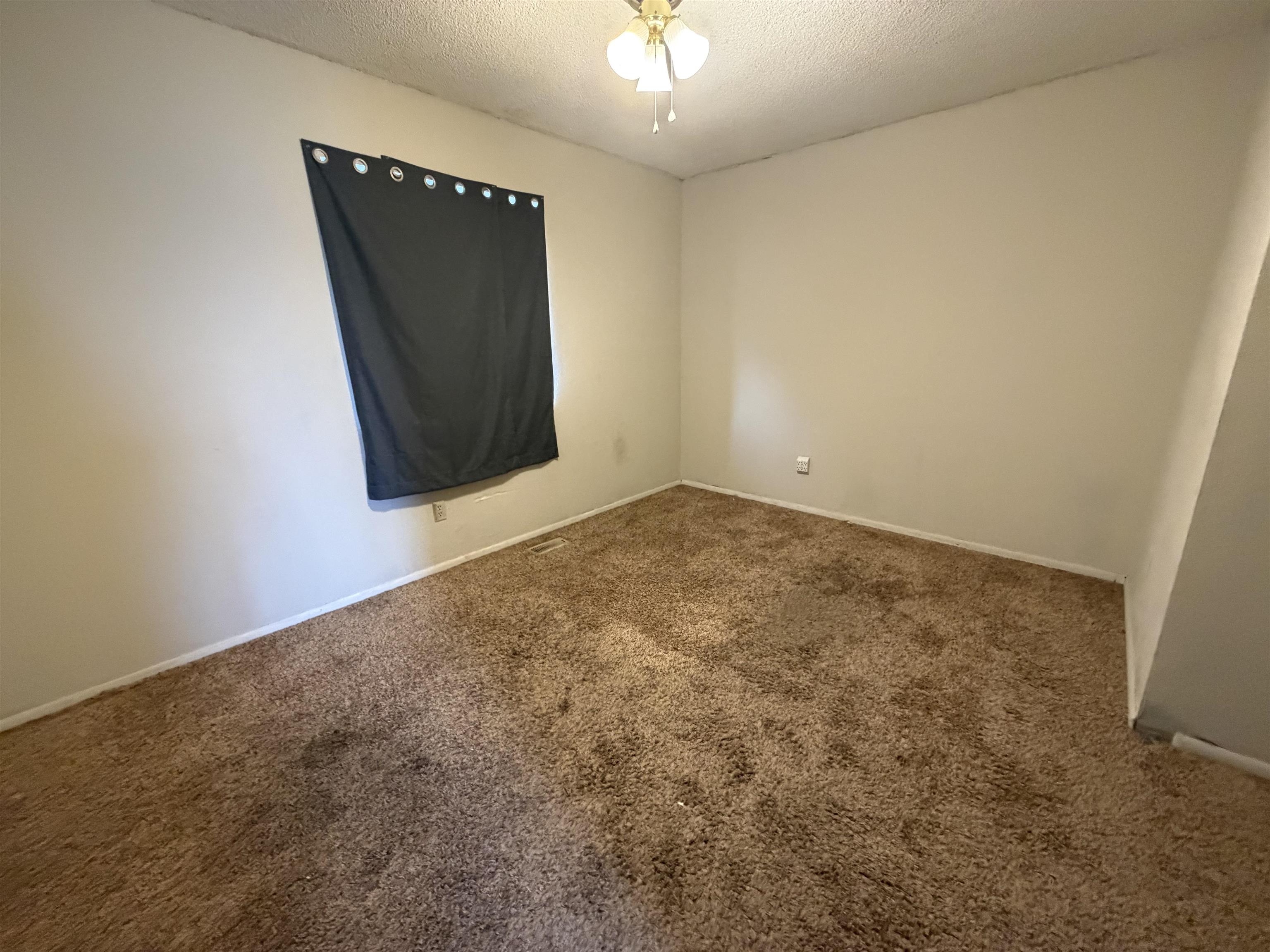 2784 Hartford Court Property Photo 14