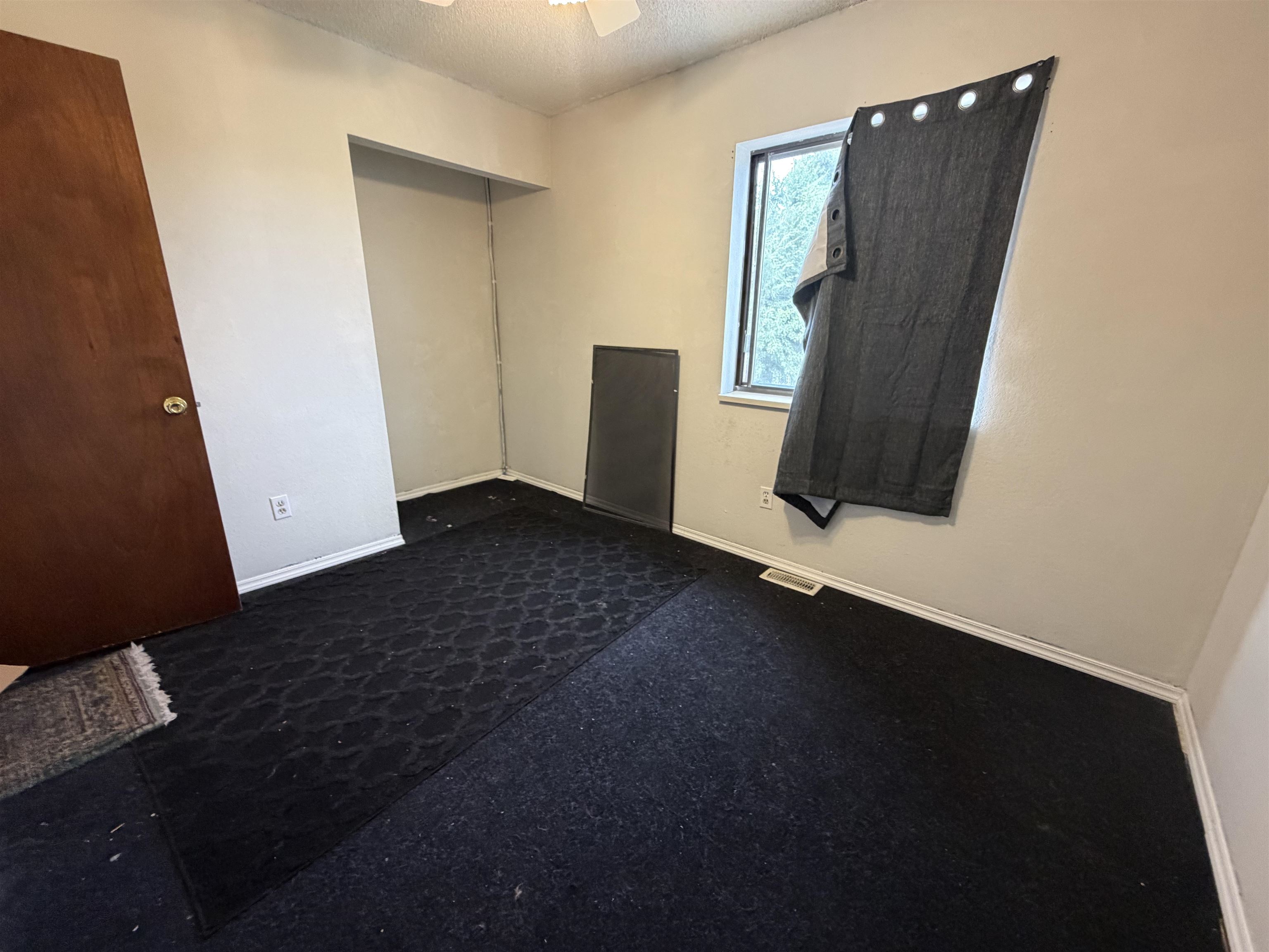 2784 Hartford Court Property Photo 20