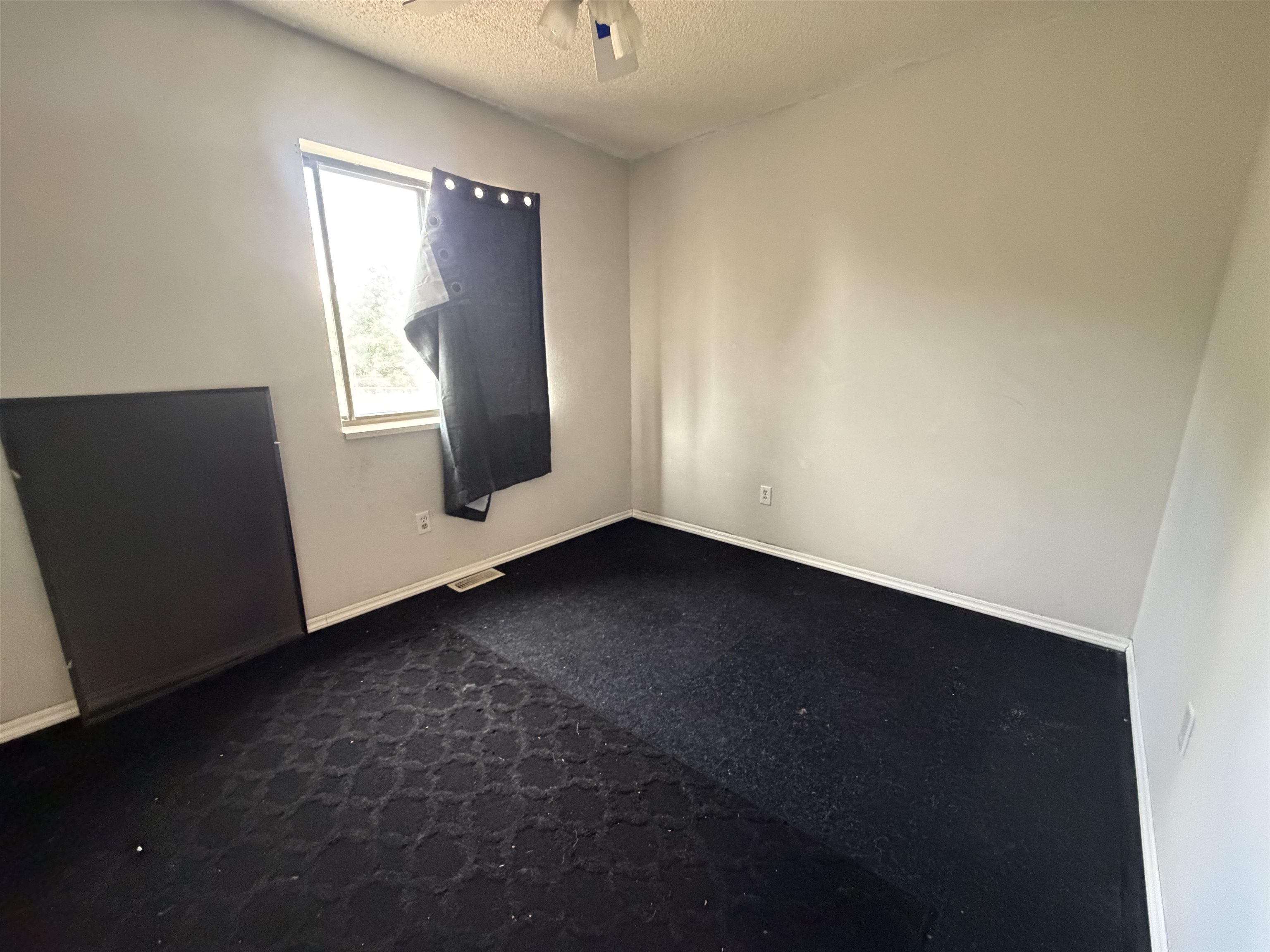 2784 Hartford Court Property Photo 21