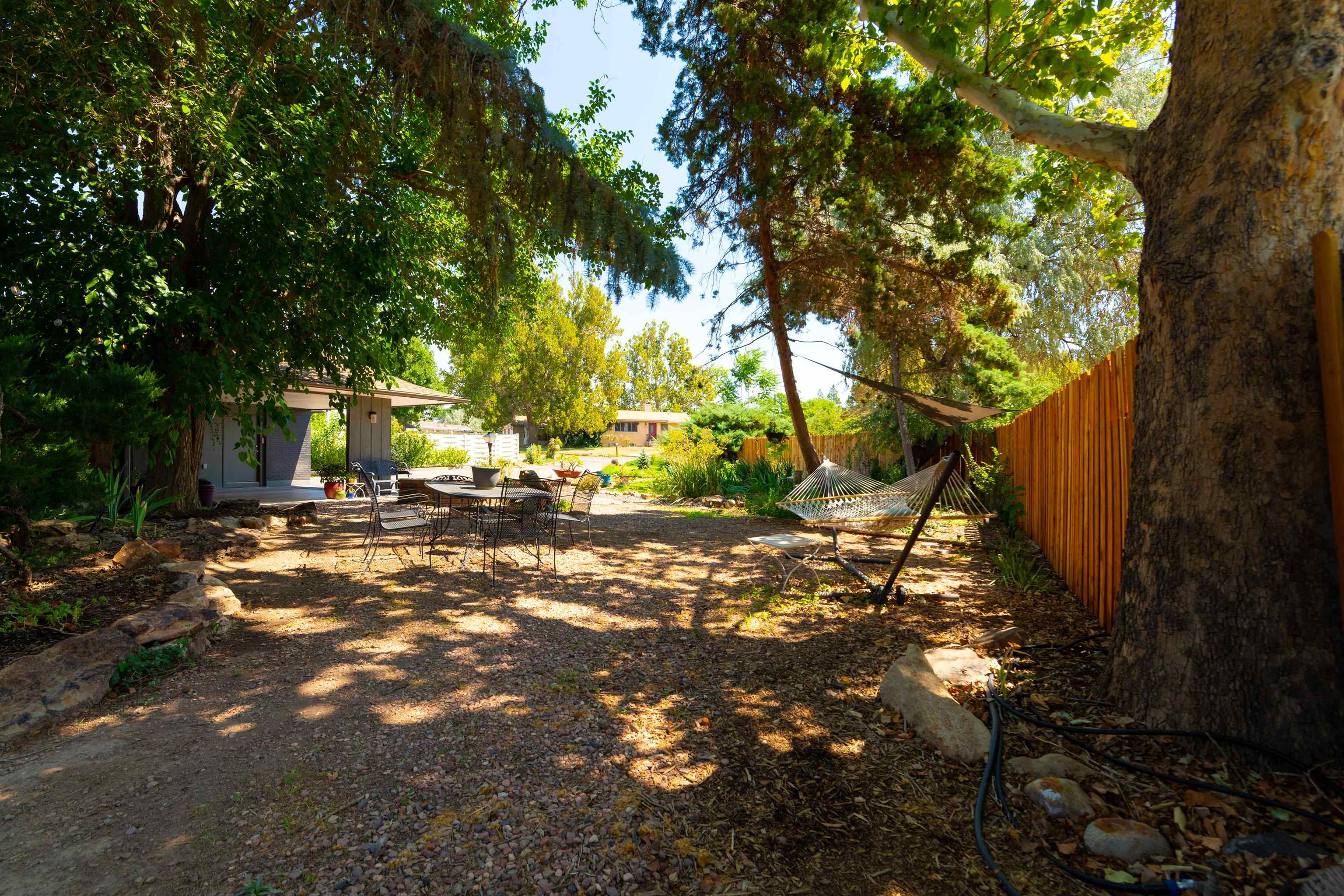 2709 Midway Avenue Property Photo 41