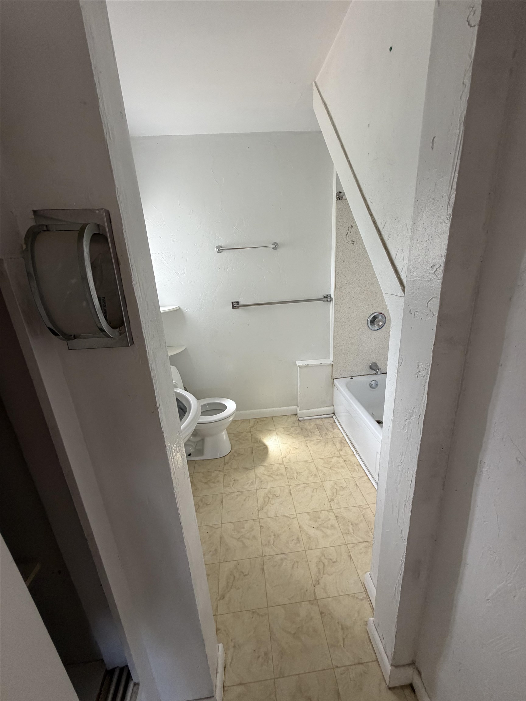 2355 H Road Property Photo 5