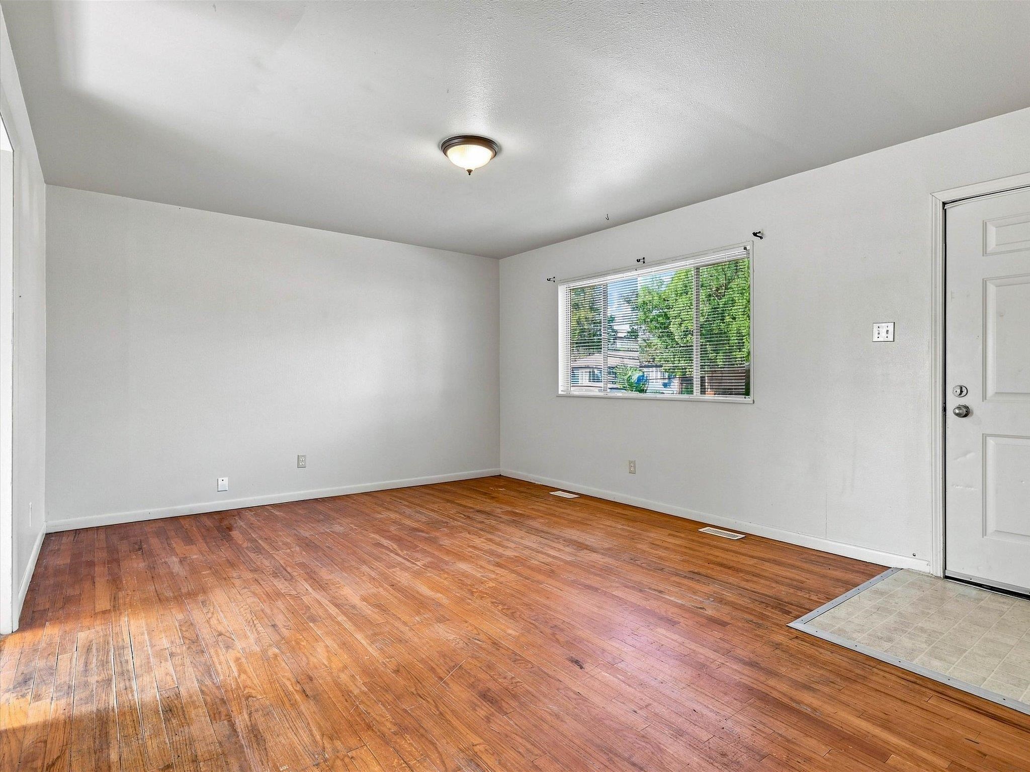 2206 N 22nd Street Property Photo 5