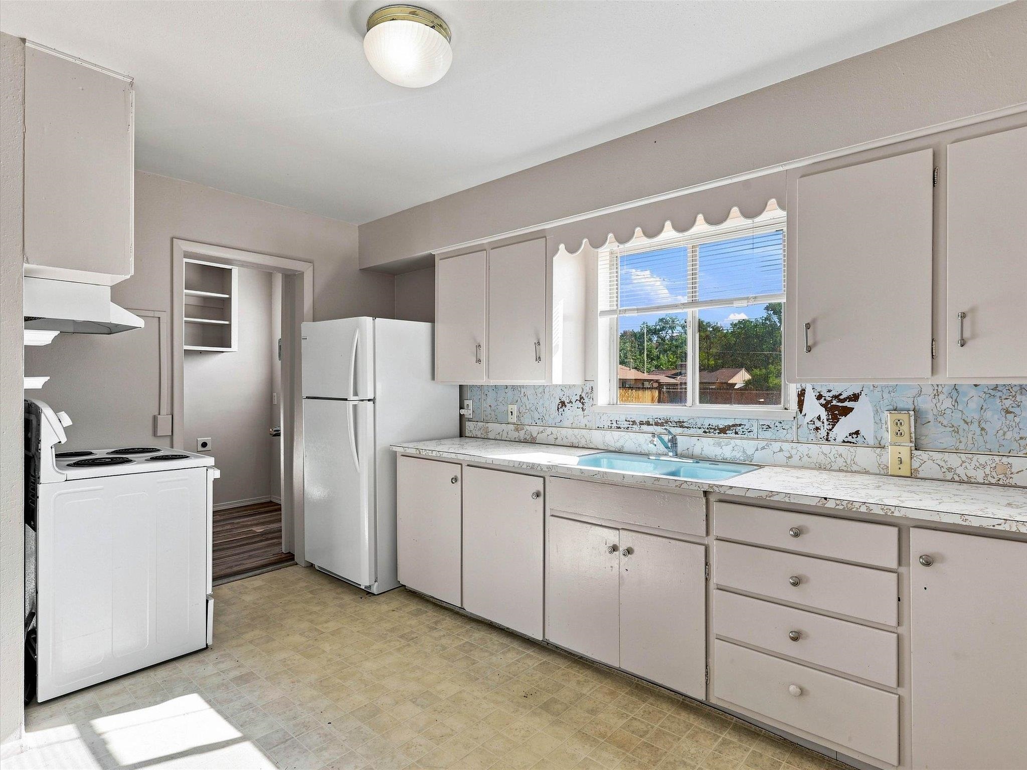 2206 N 22nd Street Property Photo 7