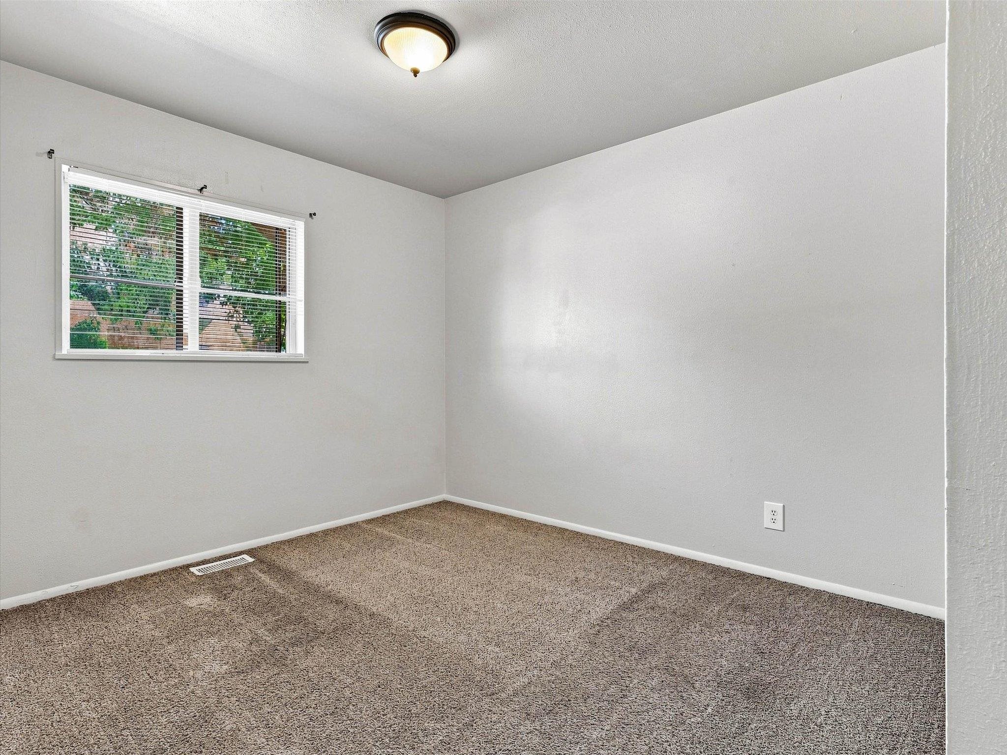 2206 N 22nd Street Property Photo 10