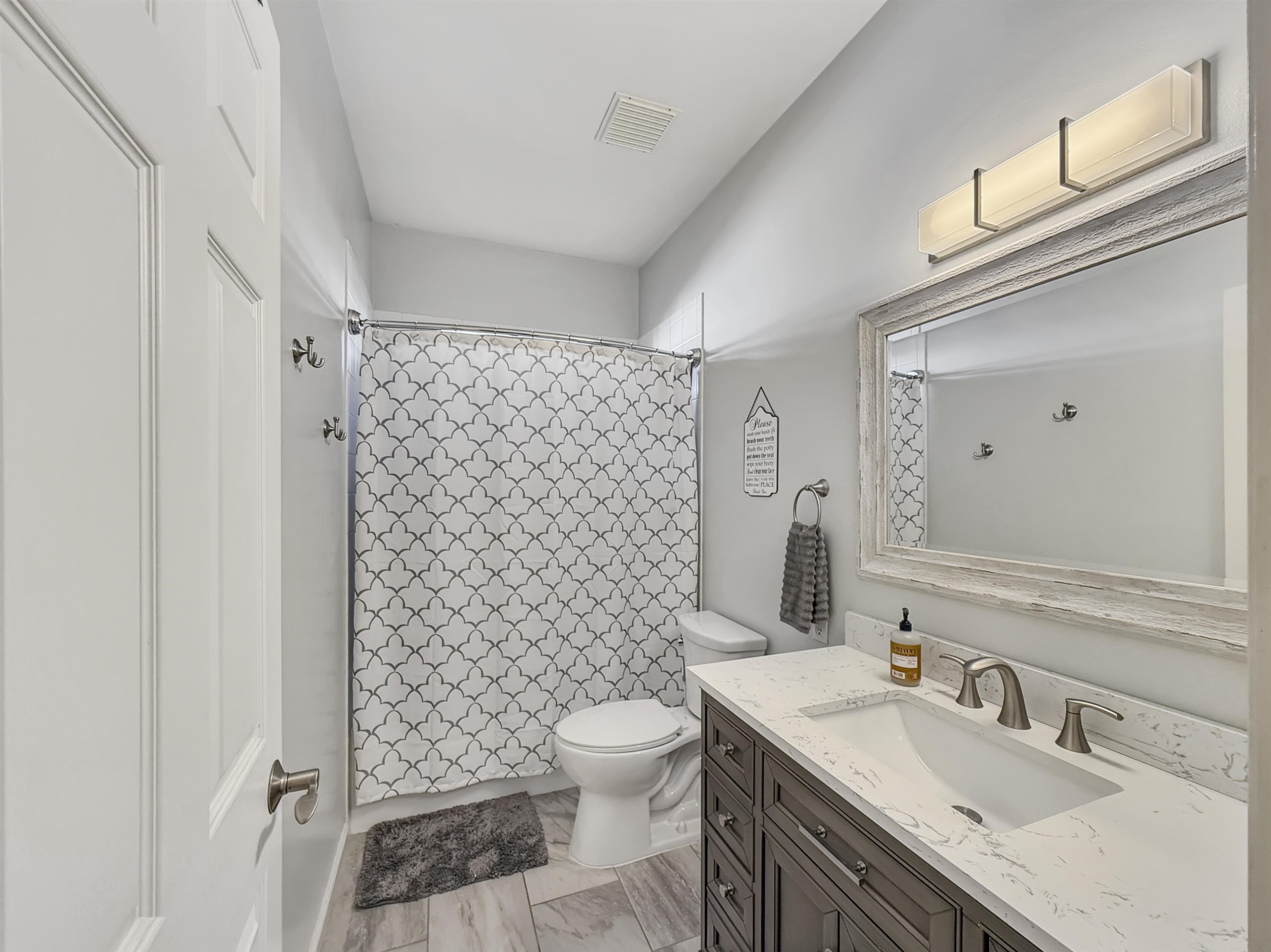 590 30 Road Property Photo 14