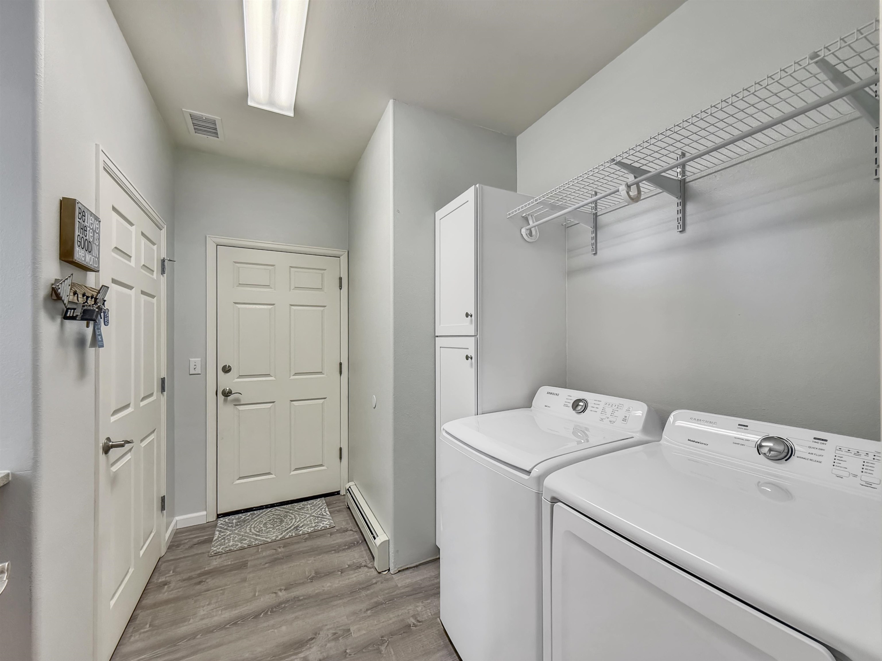 590 30 Road Property Photo 15