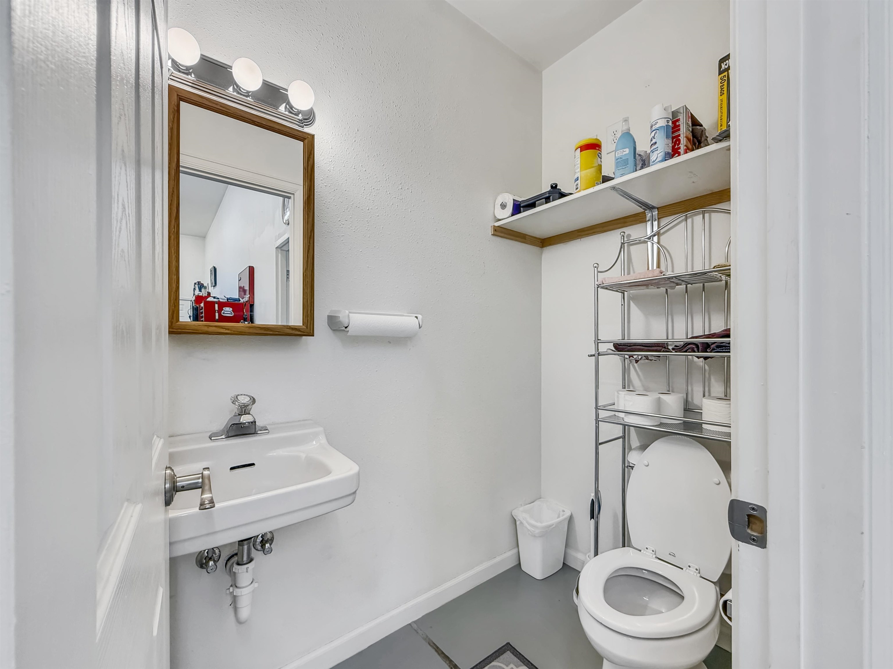 590 30 Road Property Photo 23