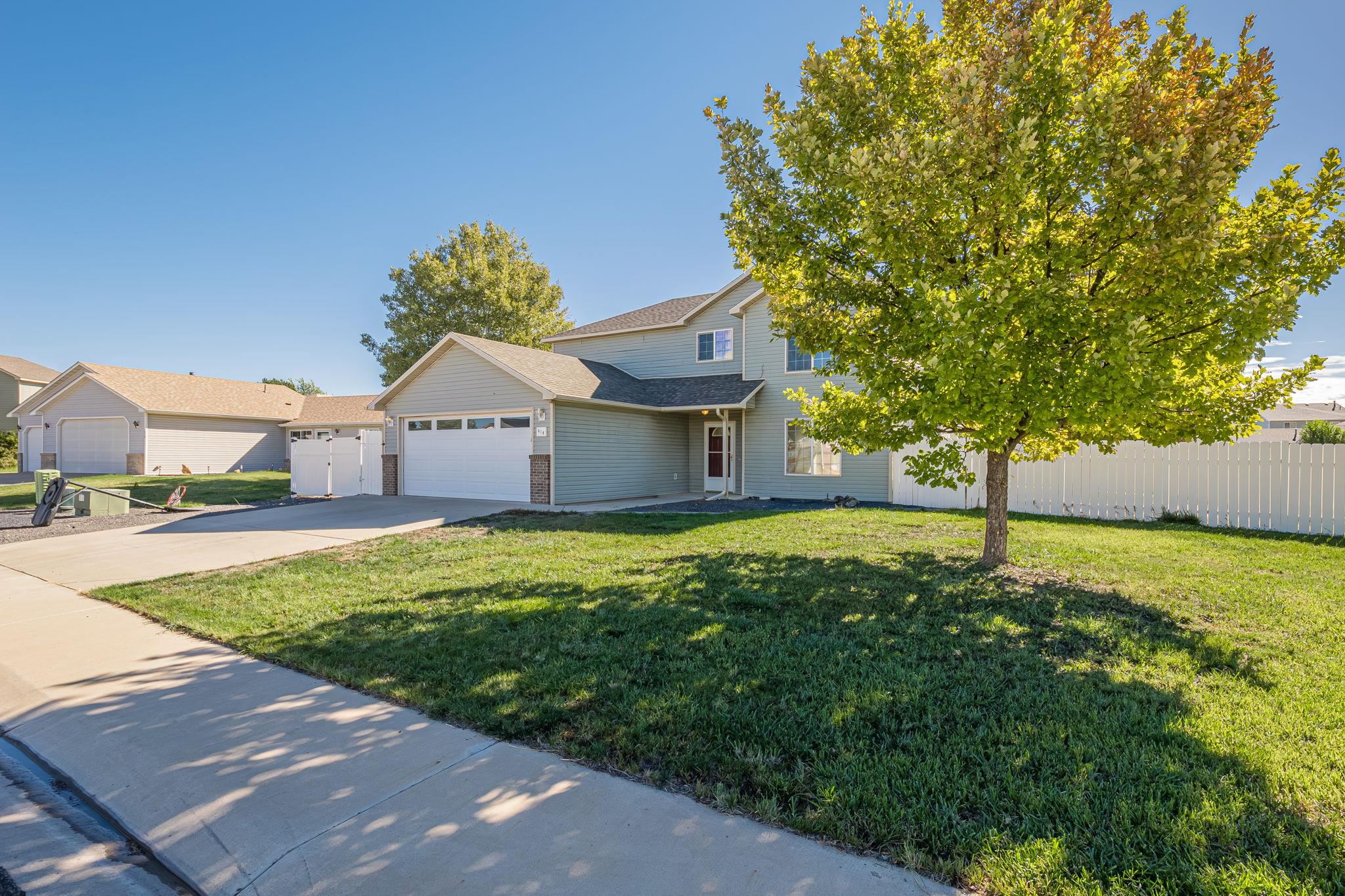 614 Mineral Court Property Photo 4