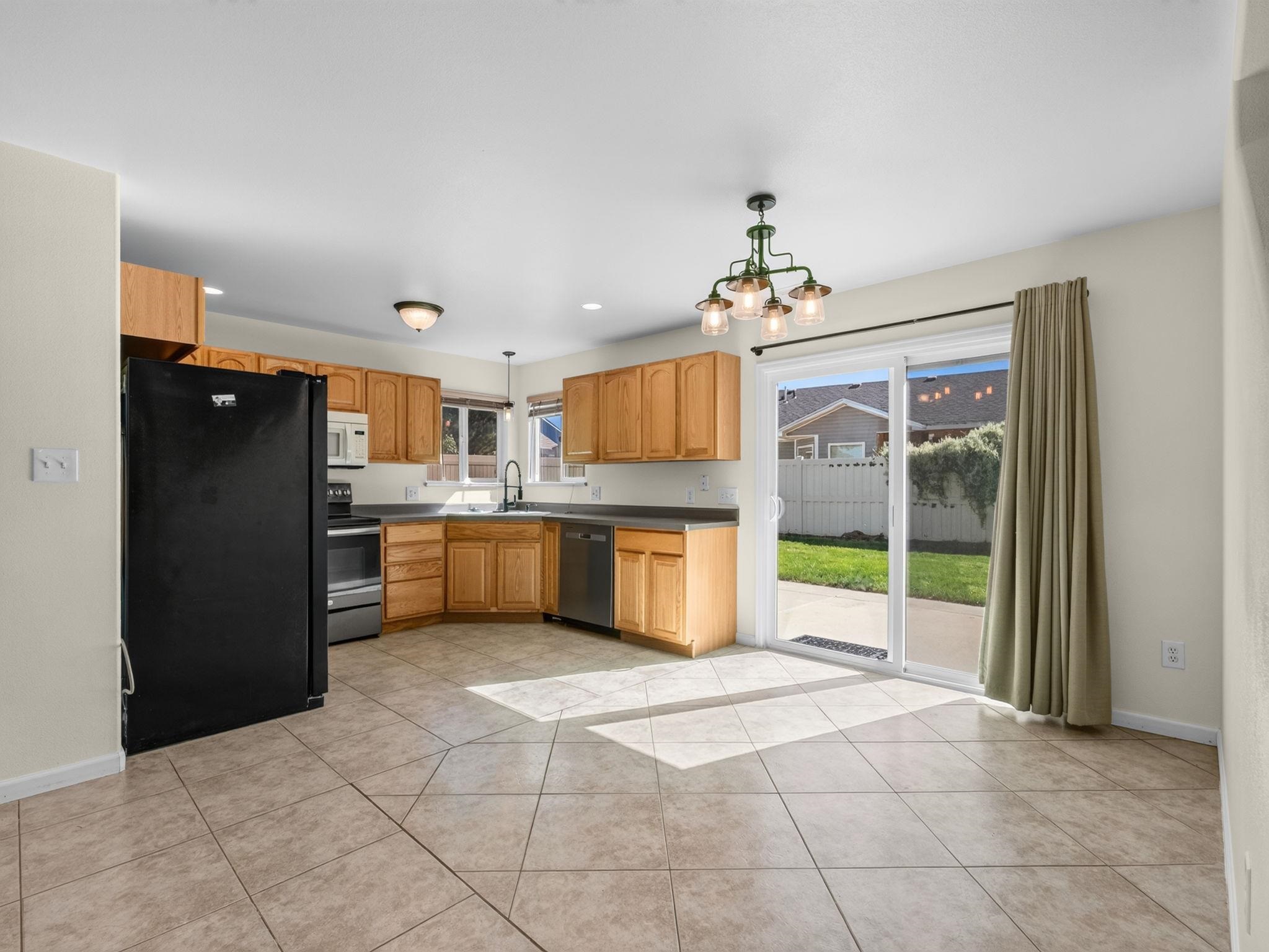 614 Mineral Court Property Photo 9