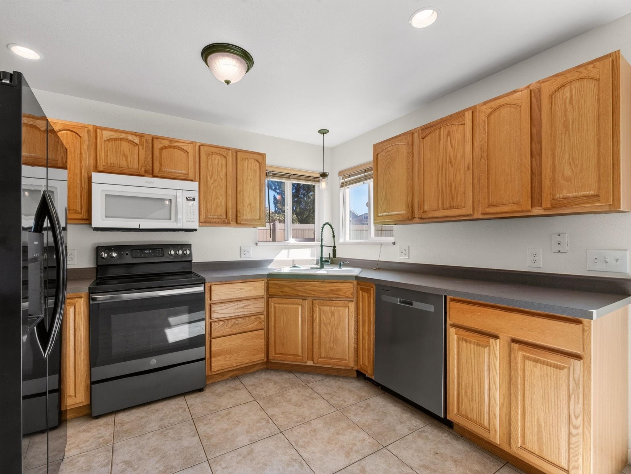 614 Mineral Court Property Photo 13