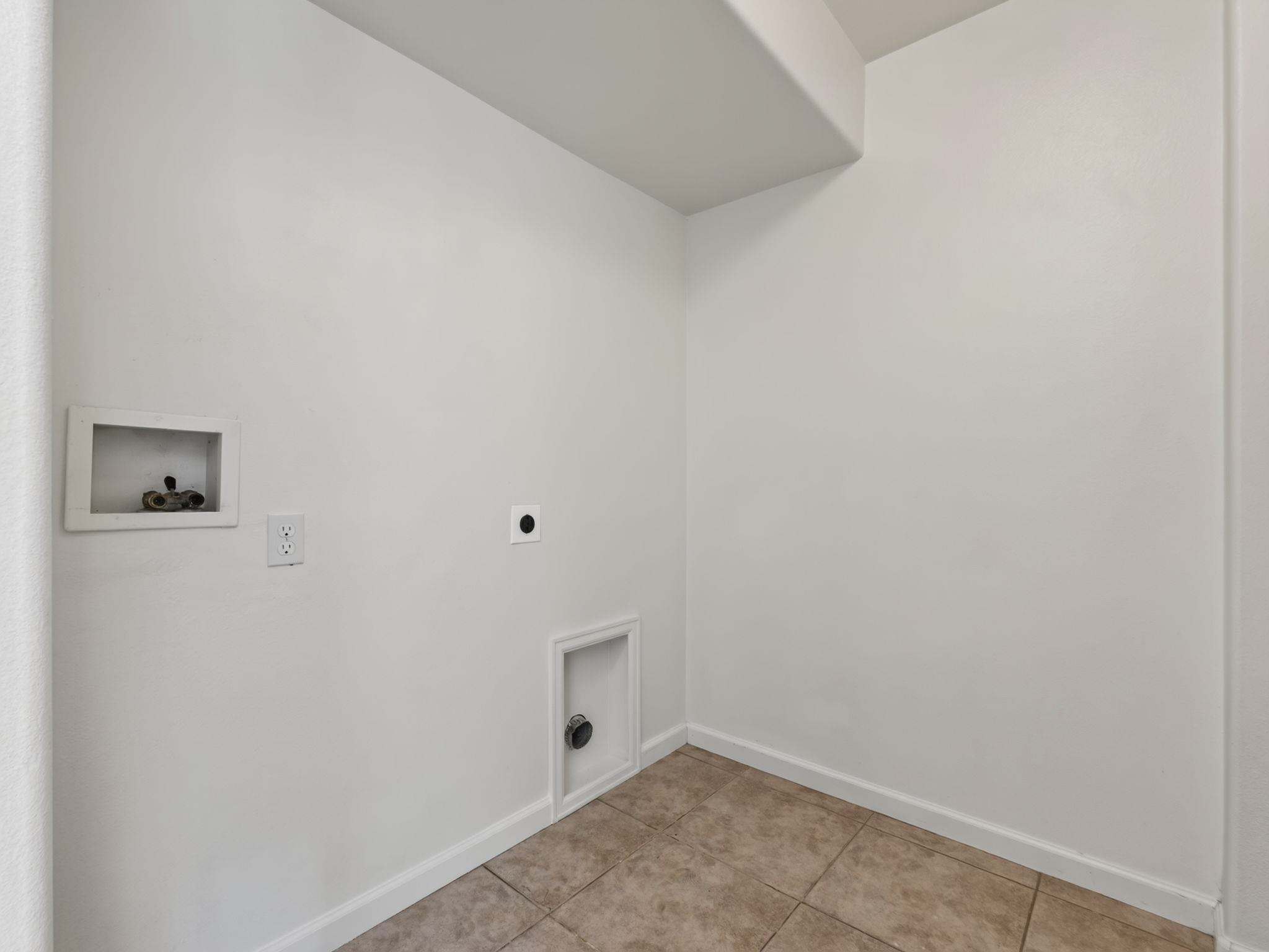 614 Mineral Court Property Photo 17