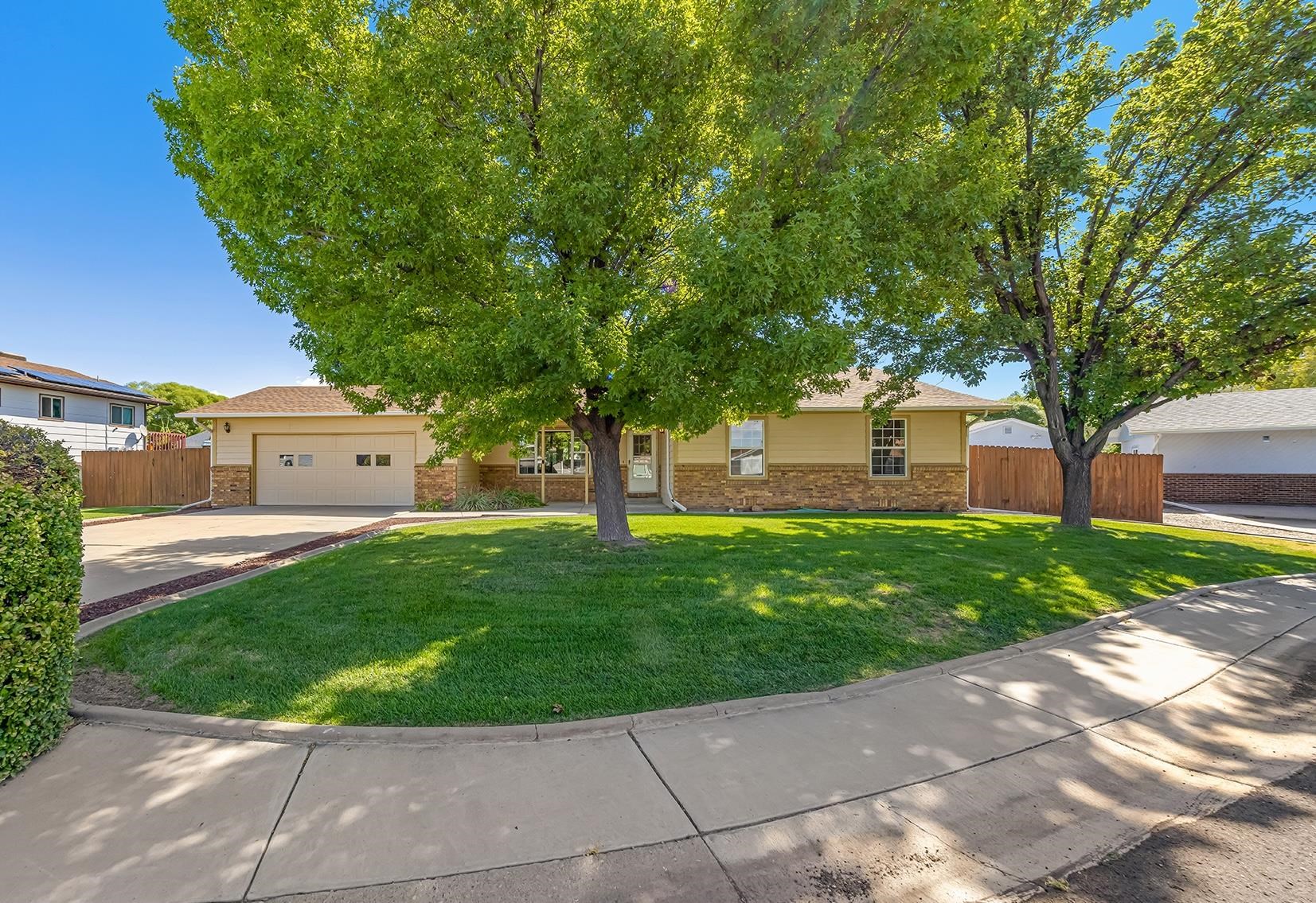 578 Green Court Property Photo 1