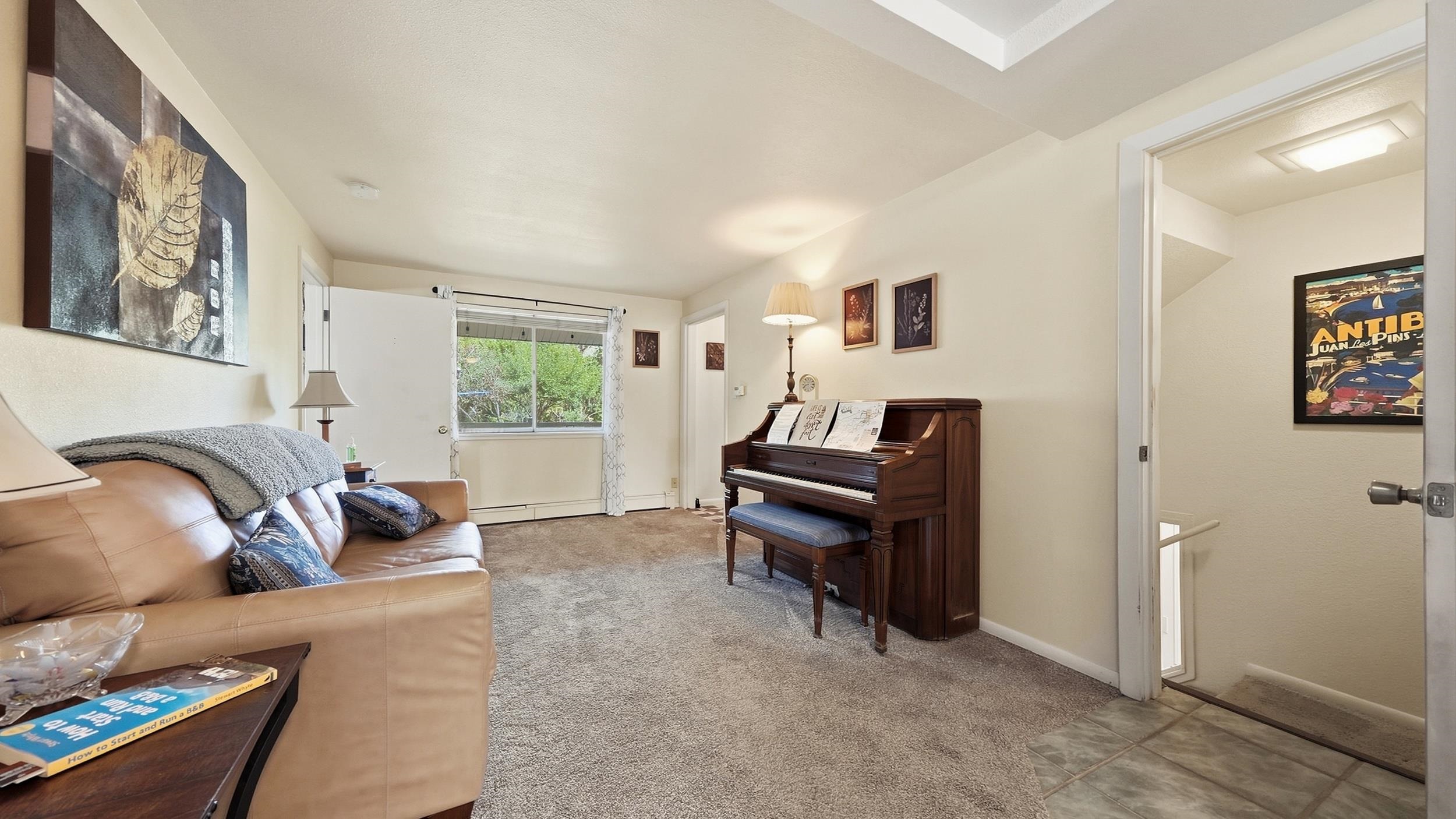 3587 G Road Property Photo 13