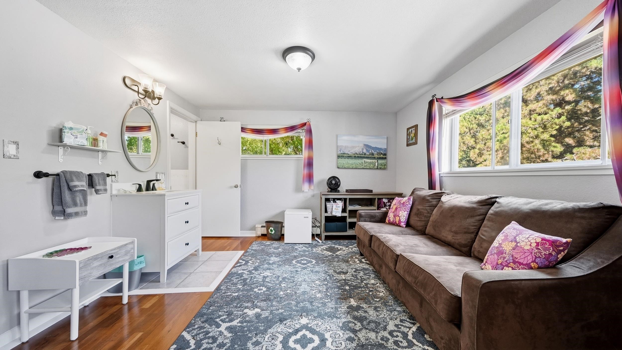 3587 G Road Property Photo 18