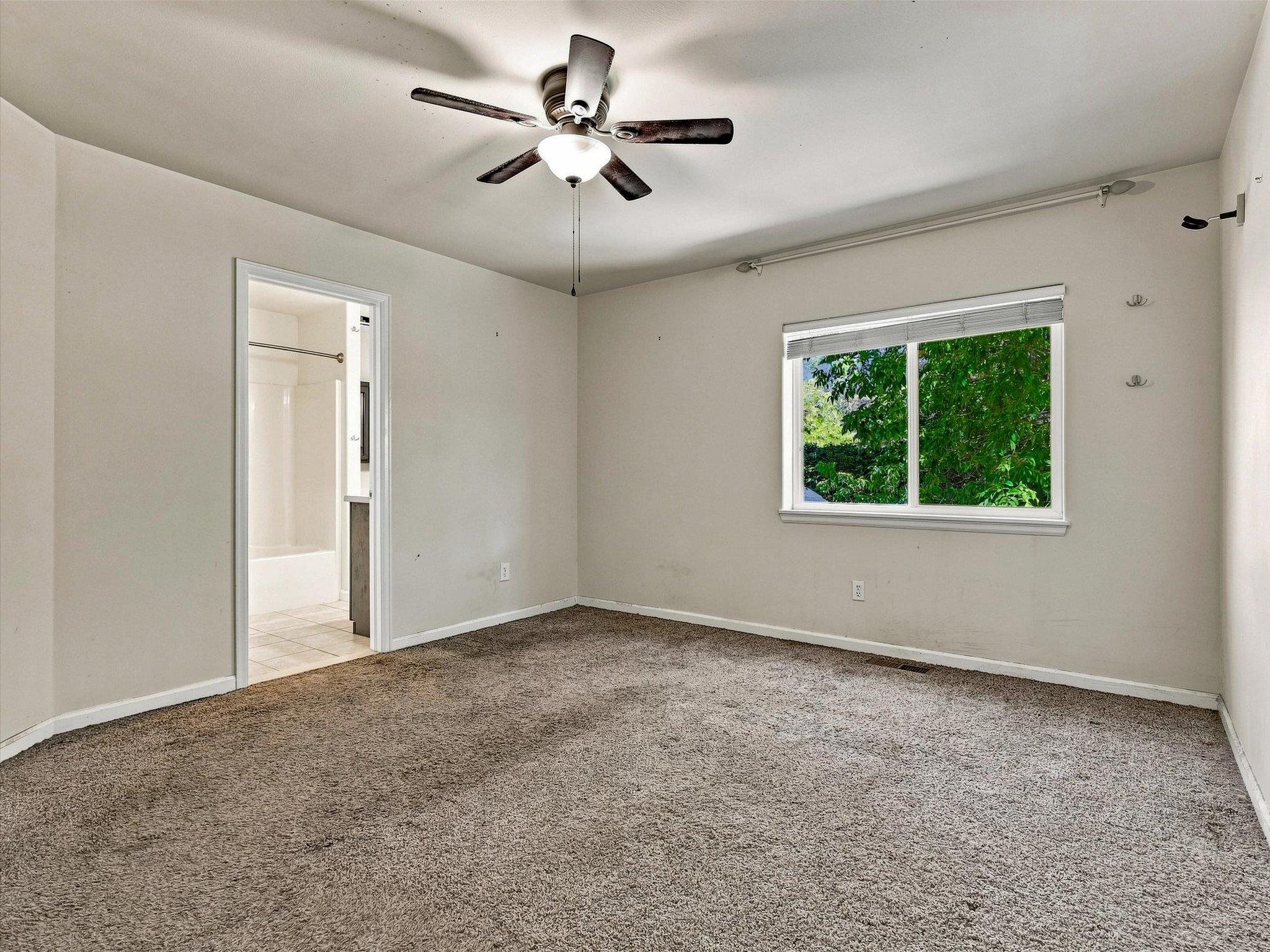 285 Lupine Drive Property Photo 15