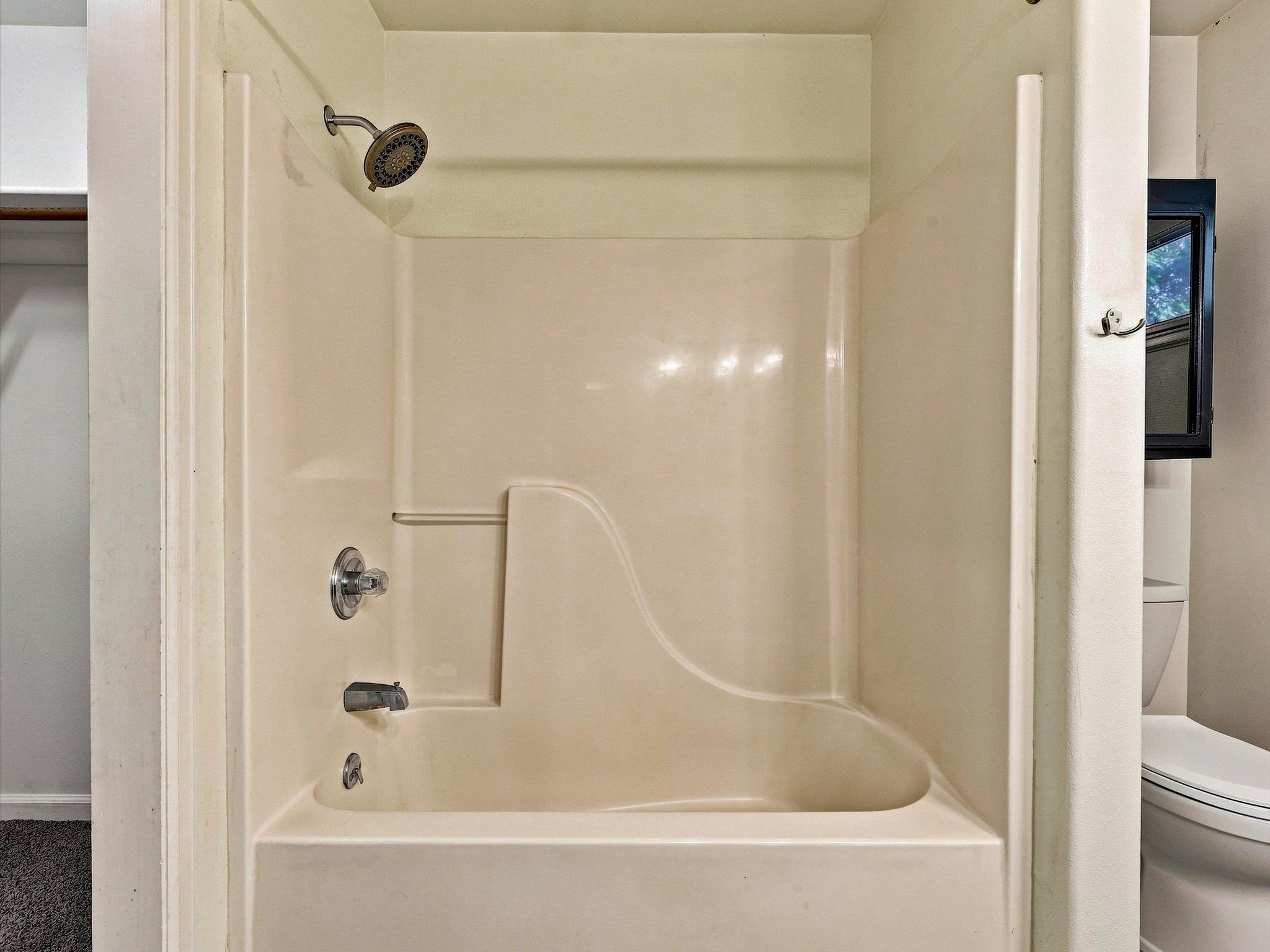 285 Lupine Drive Property Photo 18