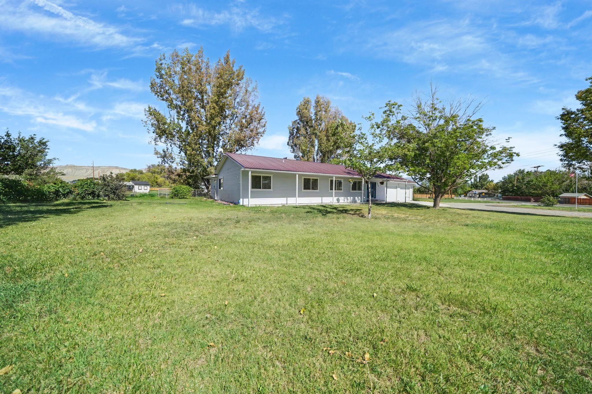 2948 G Road Property Photo 33
