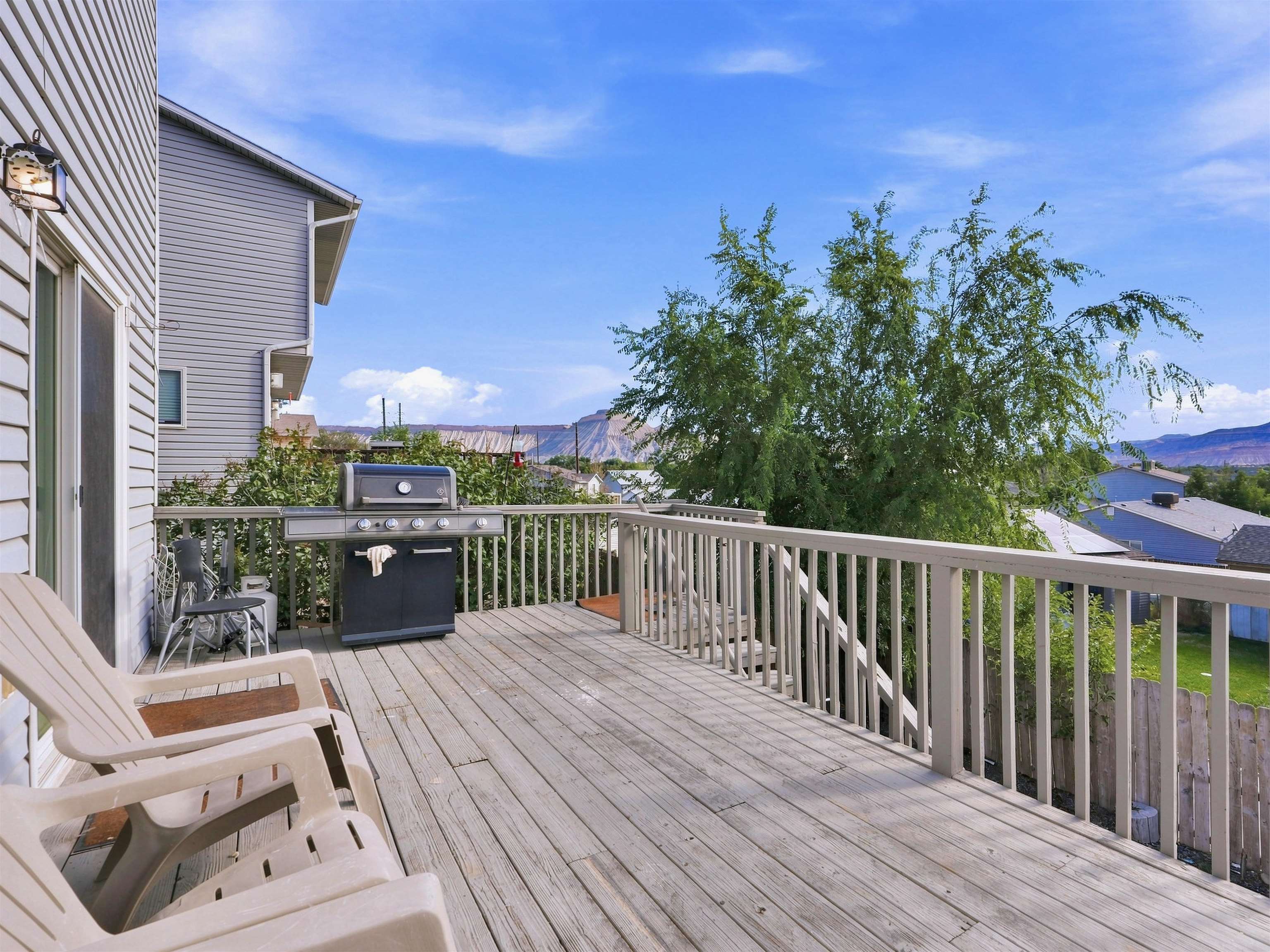 496 Forelle Street Property Photo 30