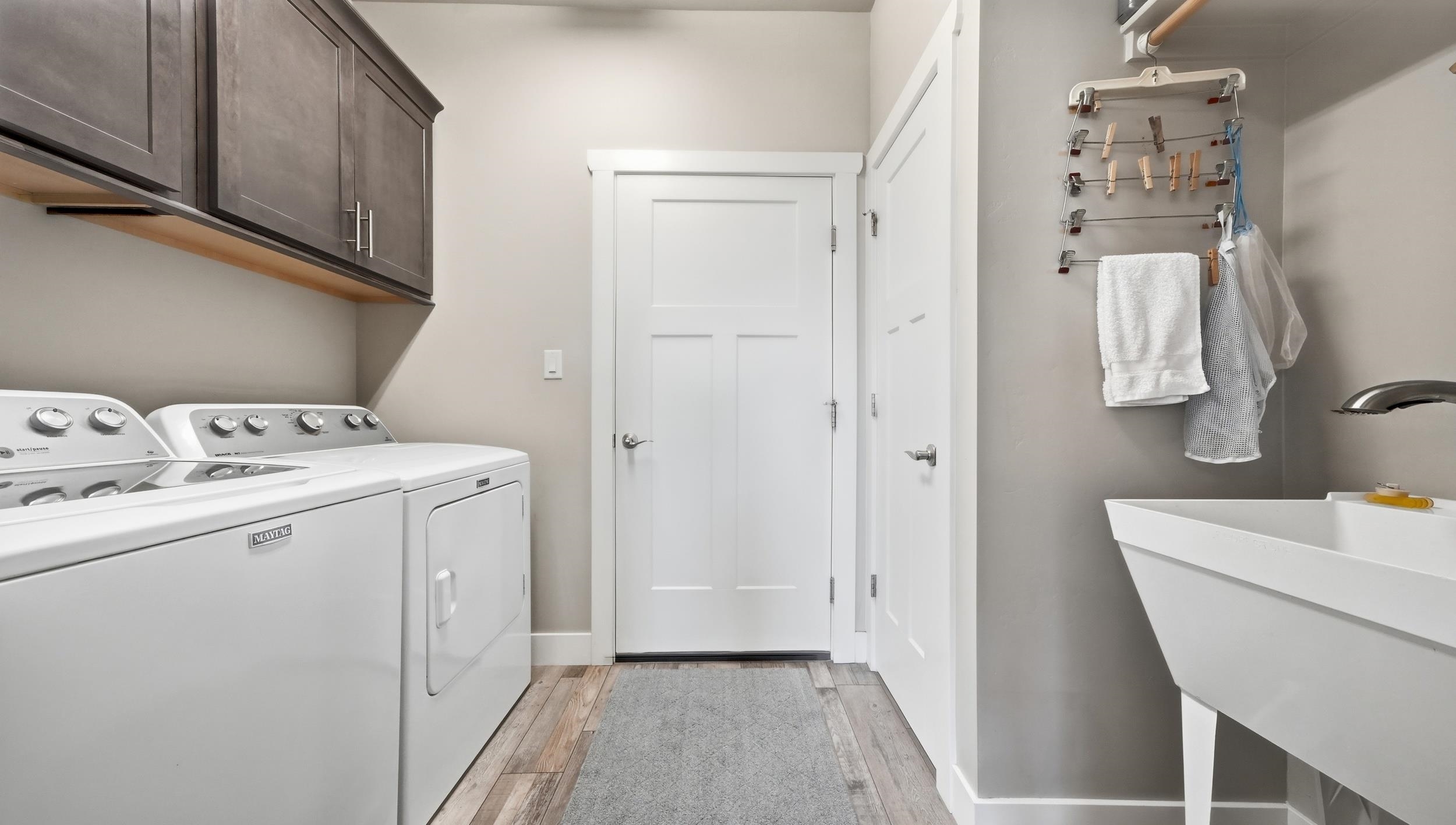 674 Jax Court Property Photo 21