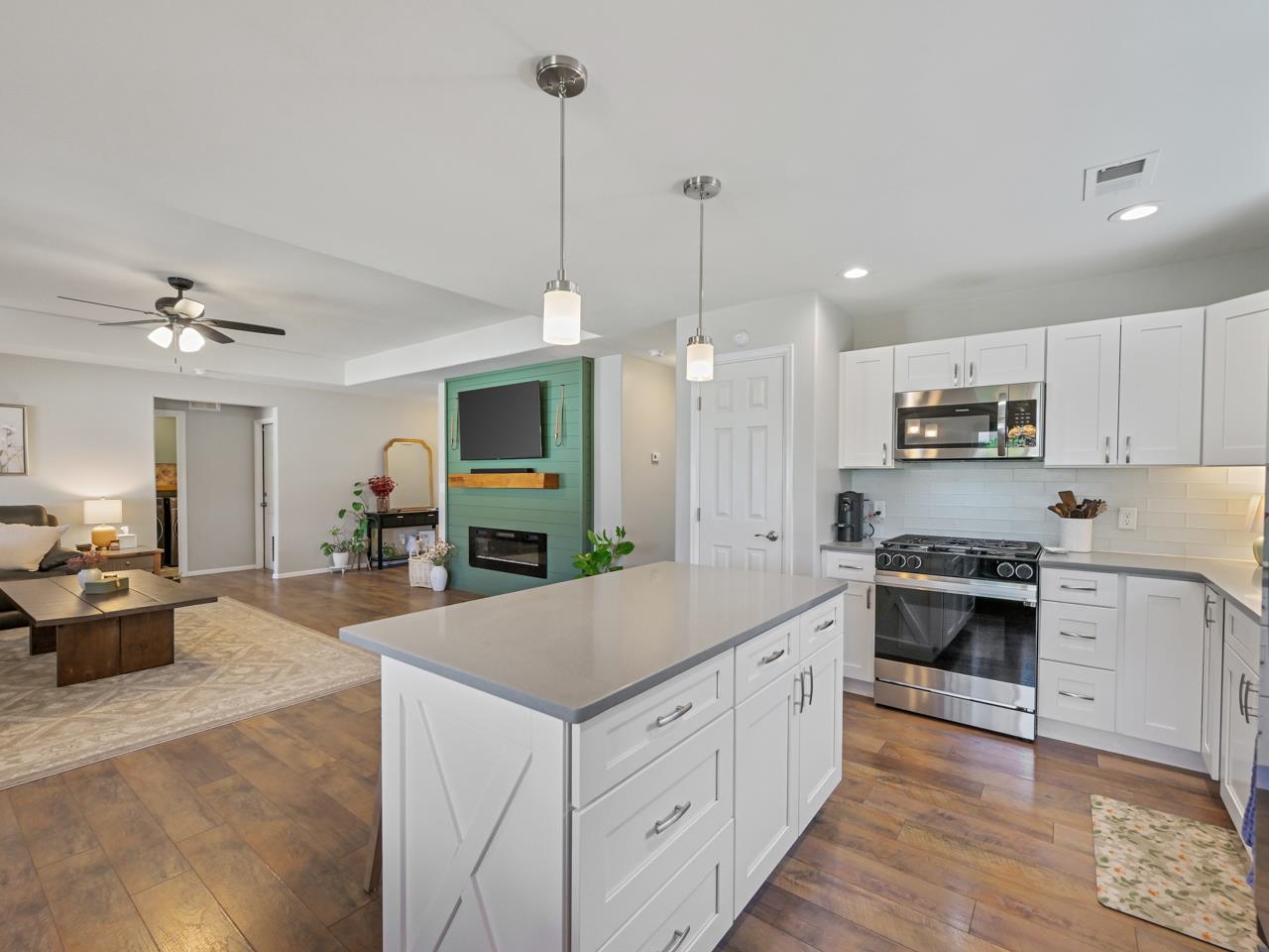 457 Lewis Street Property Photo 10