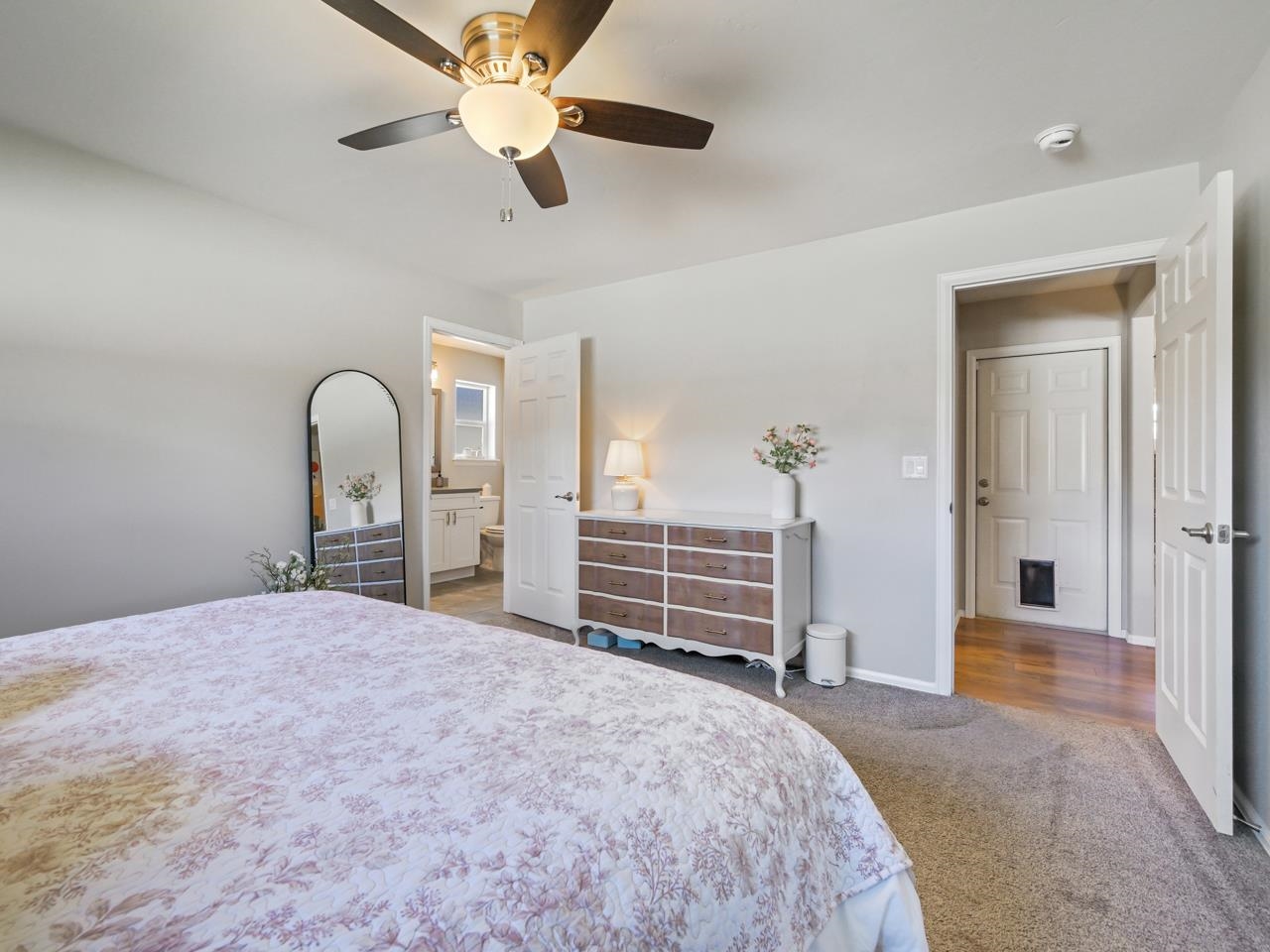 457 Lewis Street Property Photo 13
