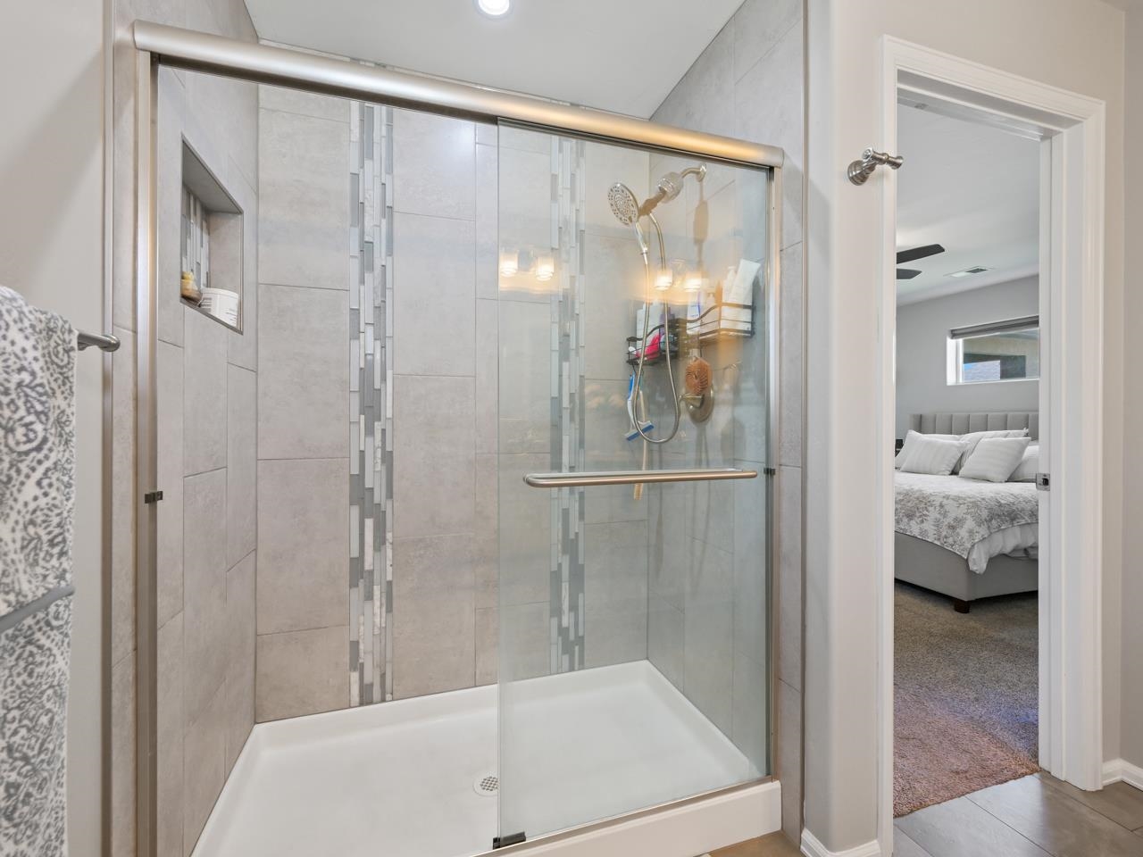 457 Lewis Street Property Photo 16