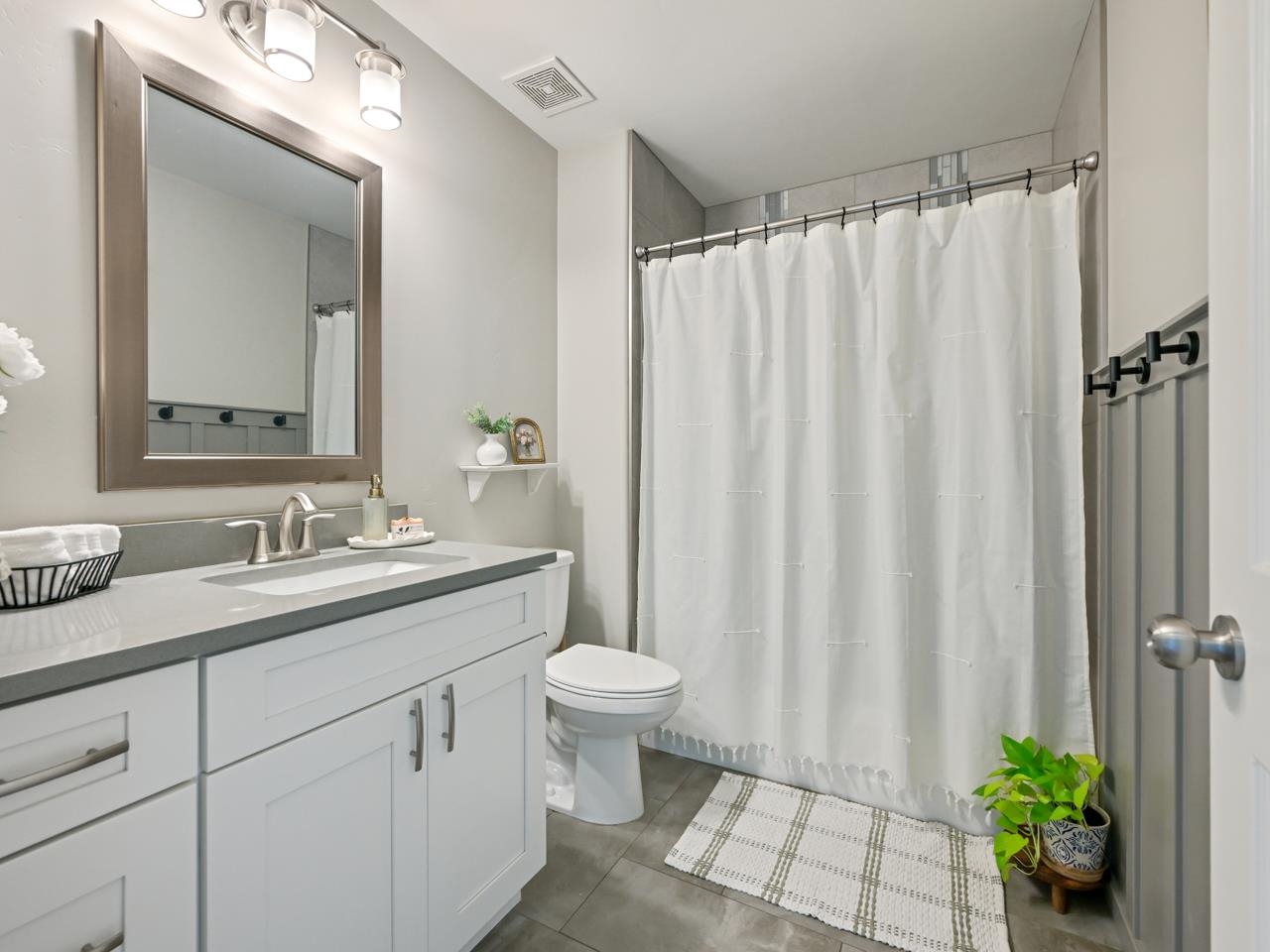 457 Lewis Street Property Photo 19