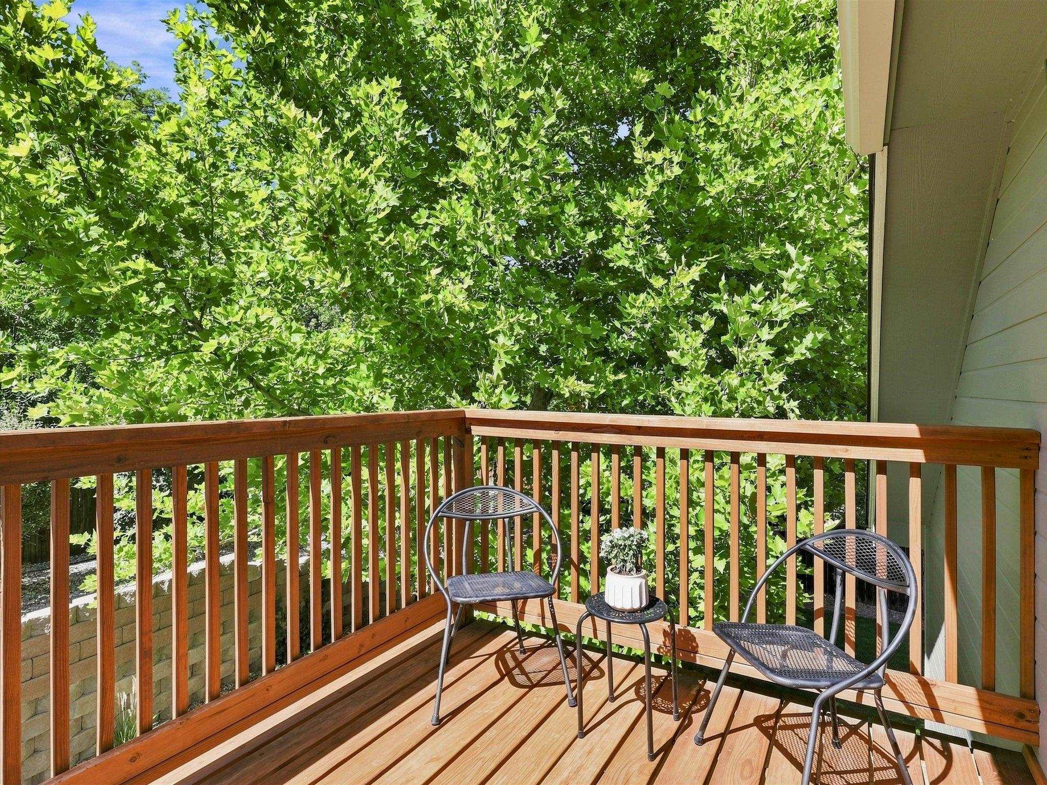 507 Dove Court Property Photo 26