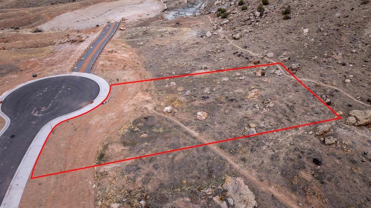 358 Canyon Rim Trail Property Photo 3