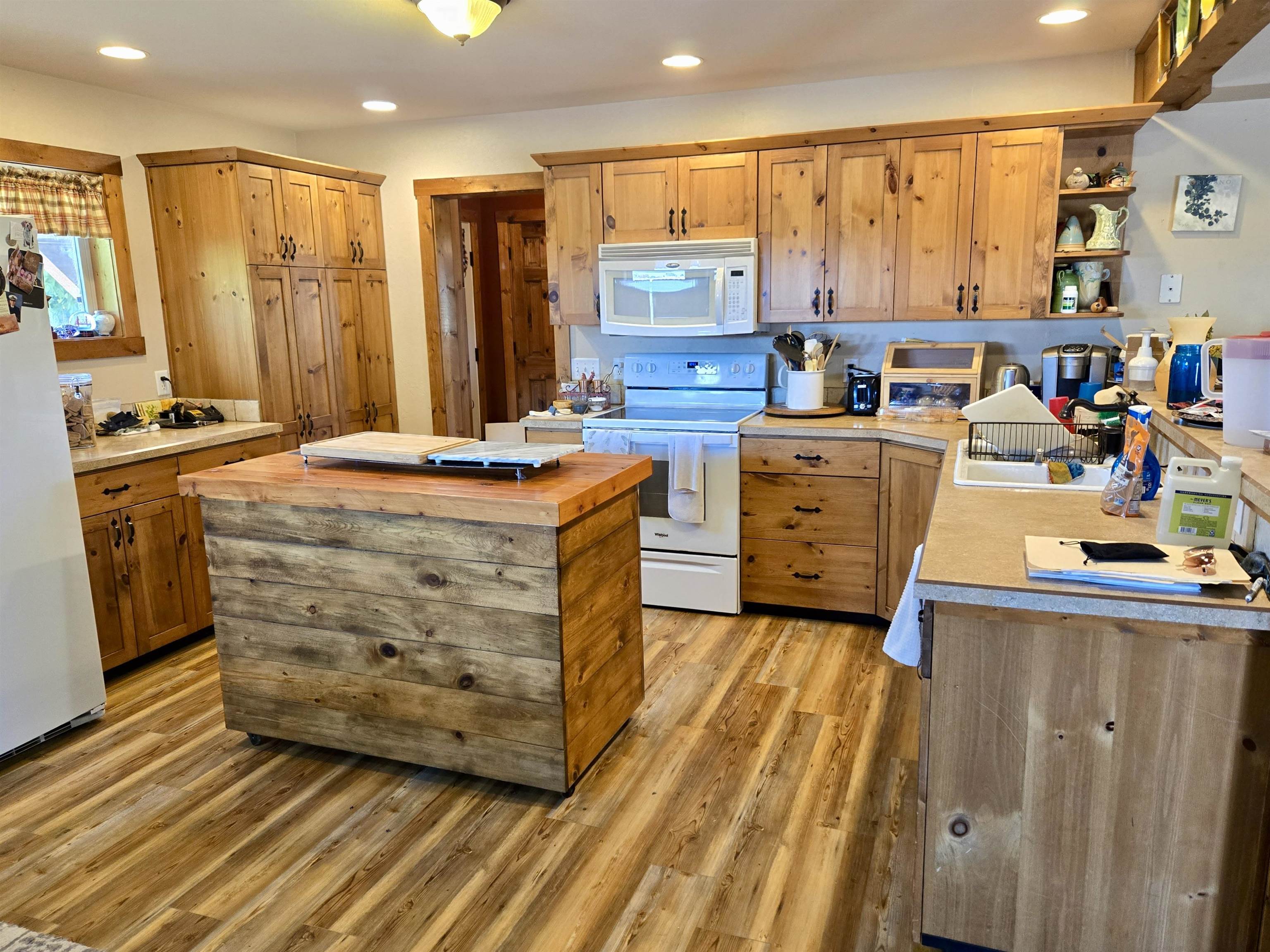 52494 Carnation Road Property Photo 6