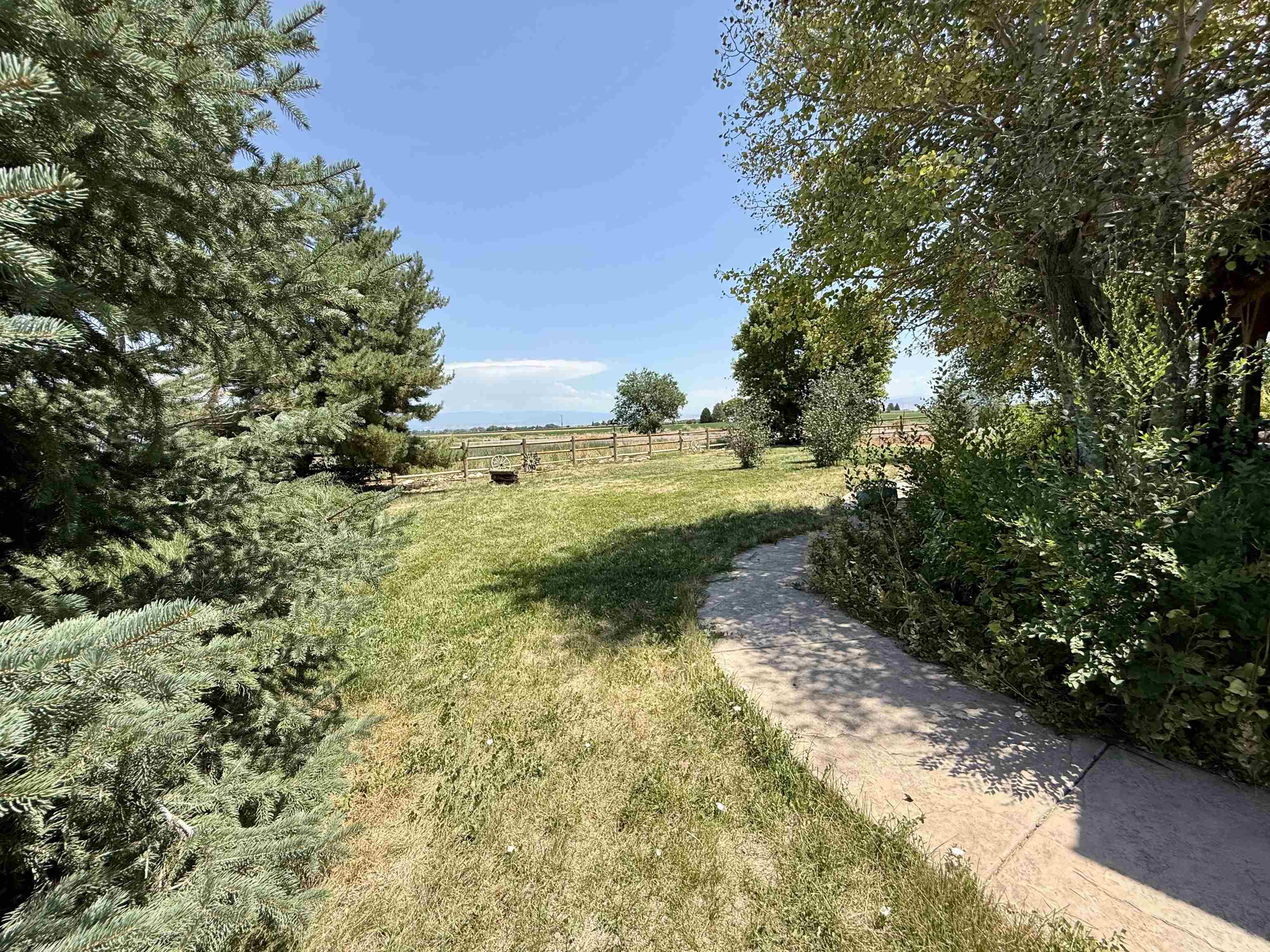 52494 Carnation Road Property Photo 30