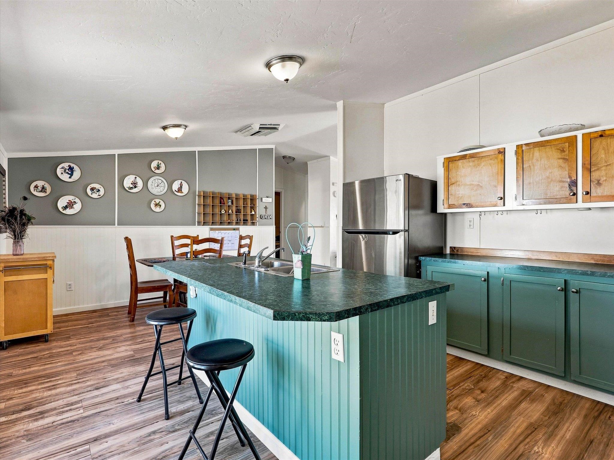 424 32 Road Property Photo 9