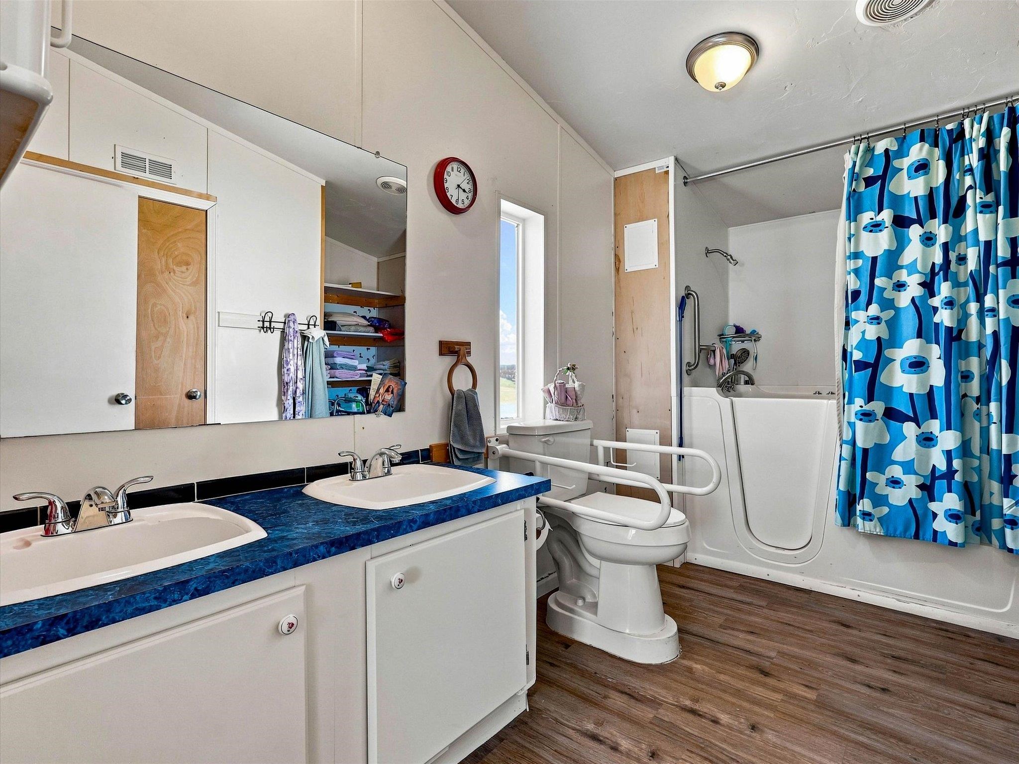 424 32 Road Property Photo 17