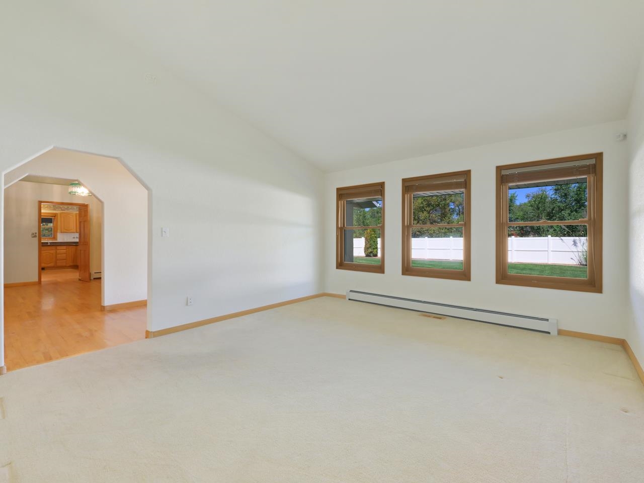 895 26 1/2 Road Property Photo 18