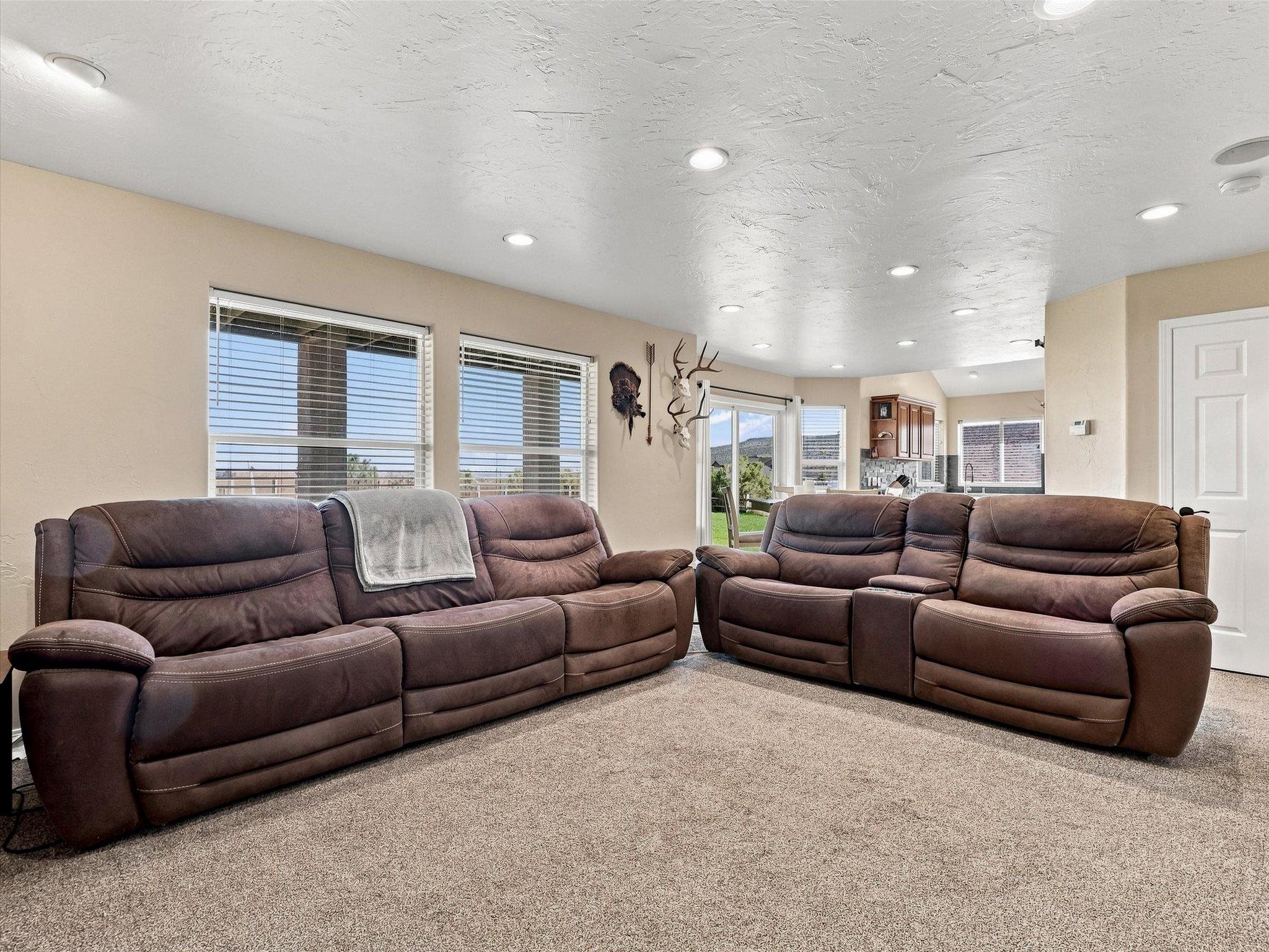 826 Slickrock Drive Property Photo 15