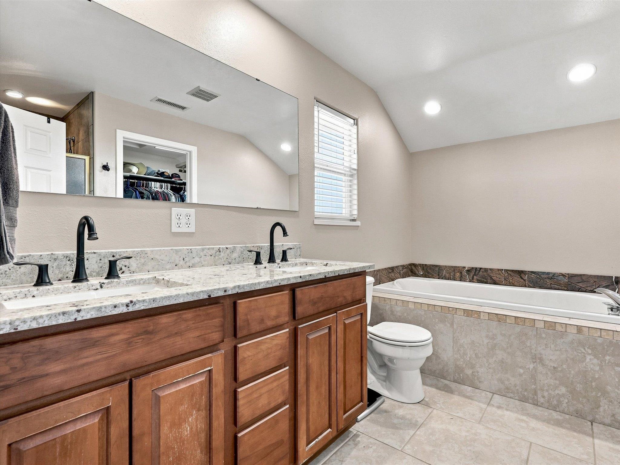 826 Slickrock Drive Property Photo 28