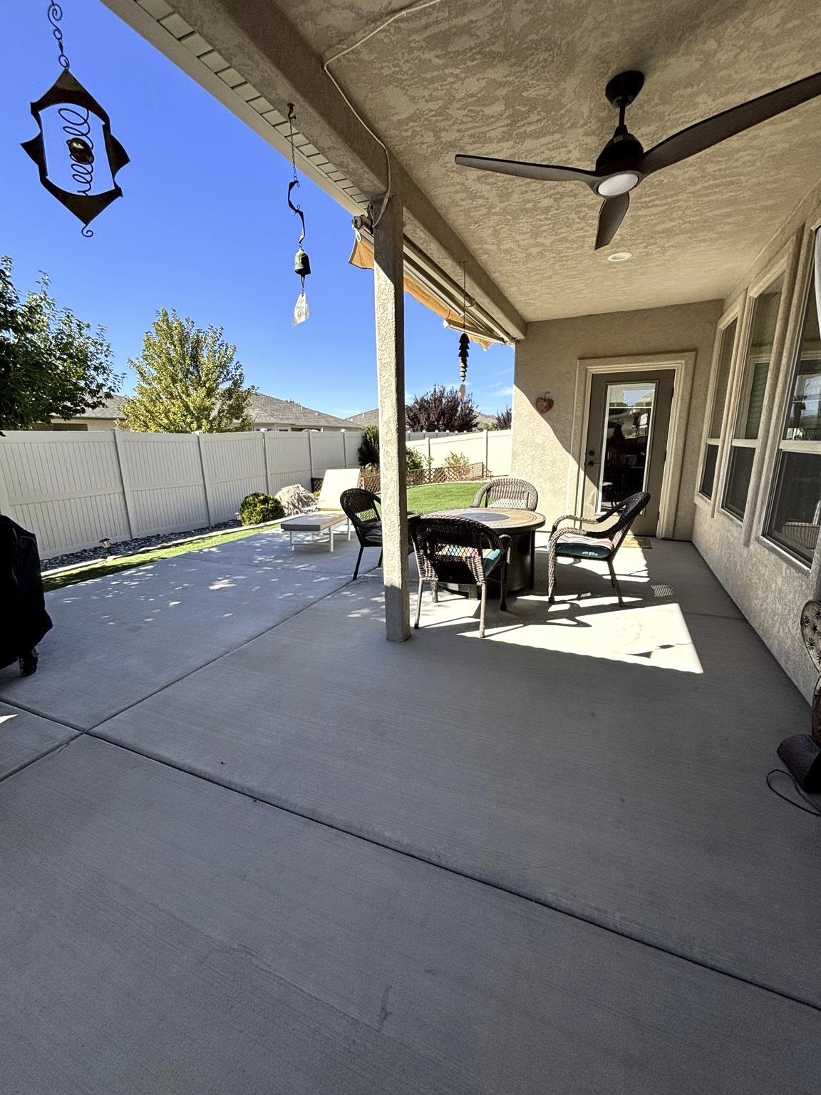 673 Strathearn Drive Property Photo 28