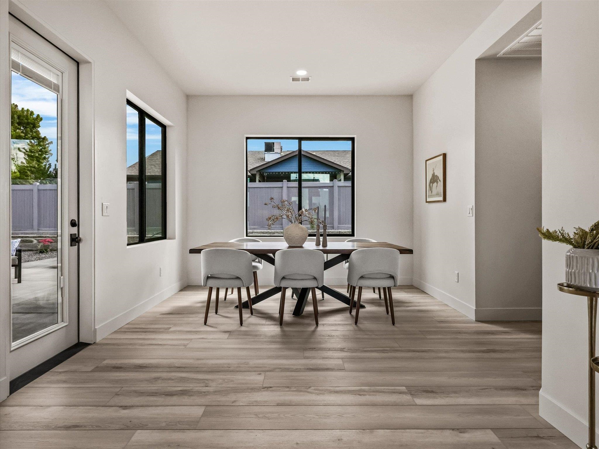 2049 Caleb Way Property Photo 15