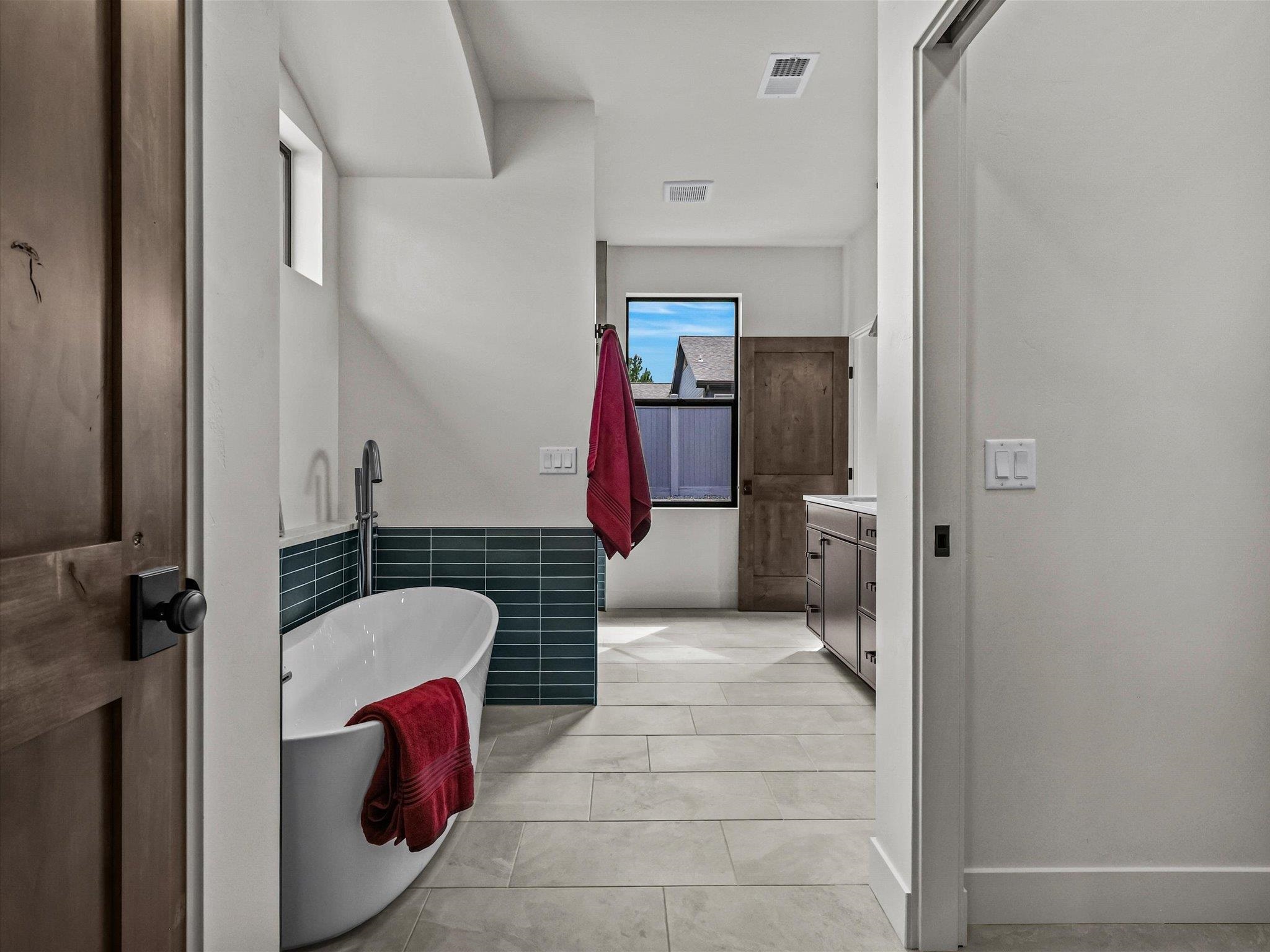 2049 Caleb Way Property Photo 22