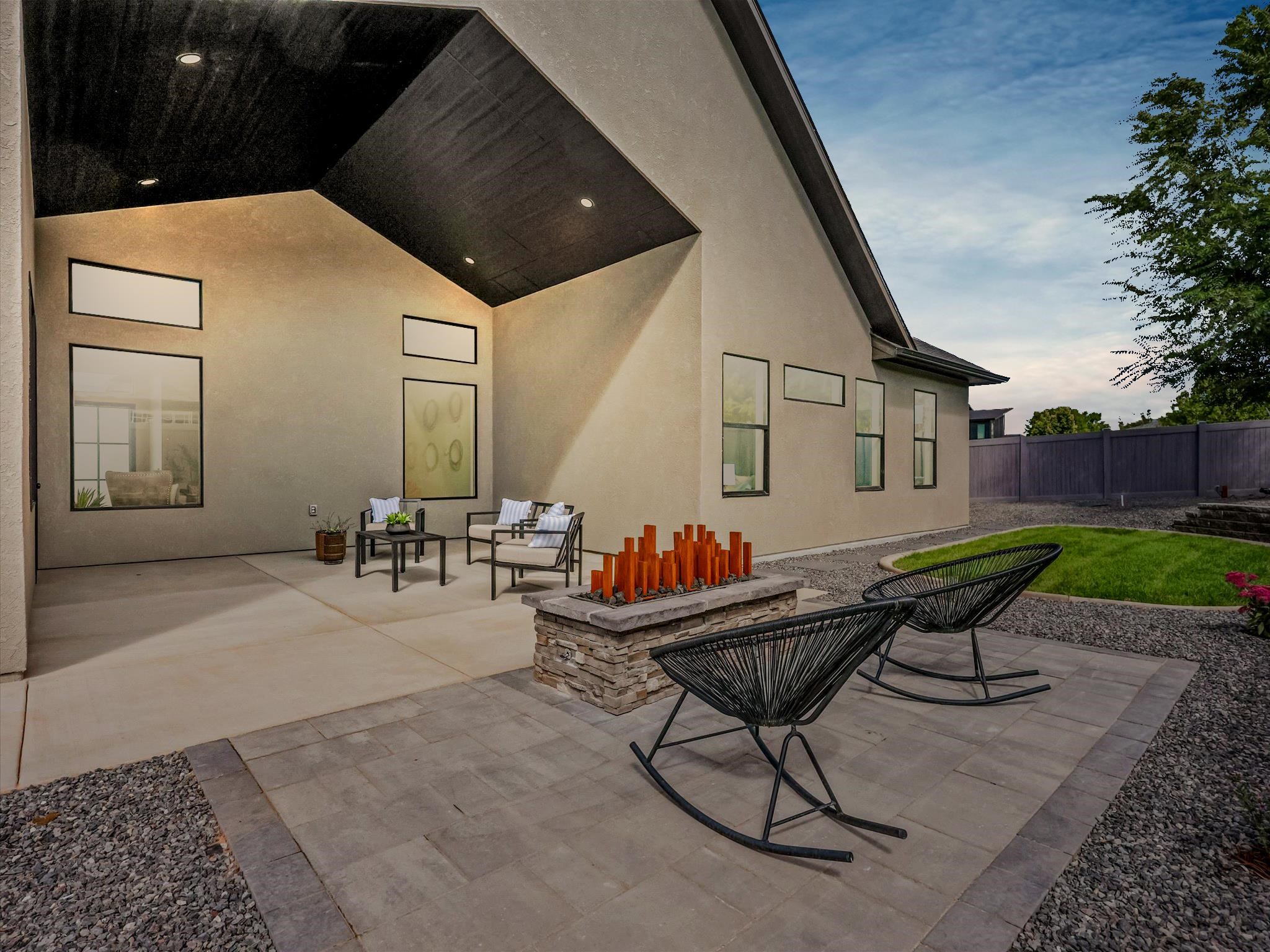 2049 Caleb Way Property Photo 40