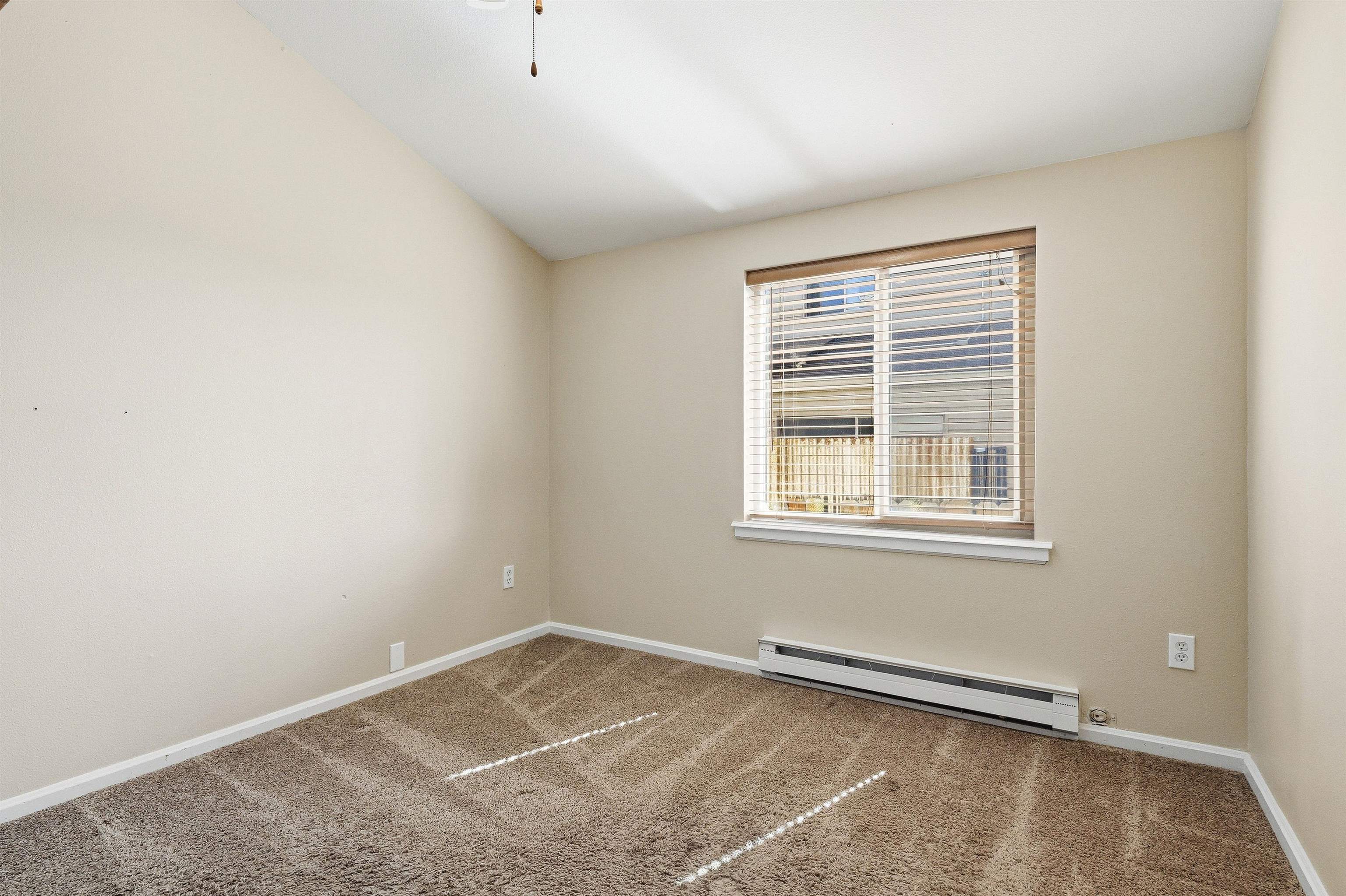 2339 Rattlesnake Court Property Photo 4