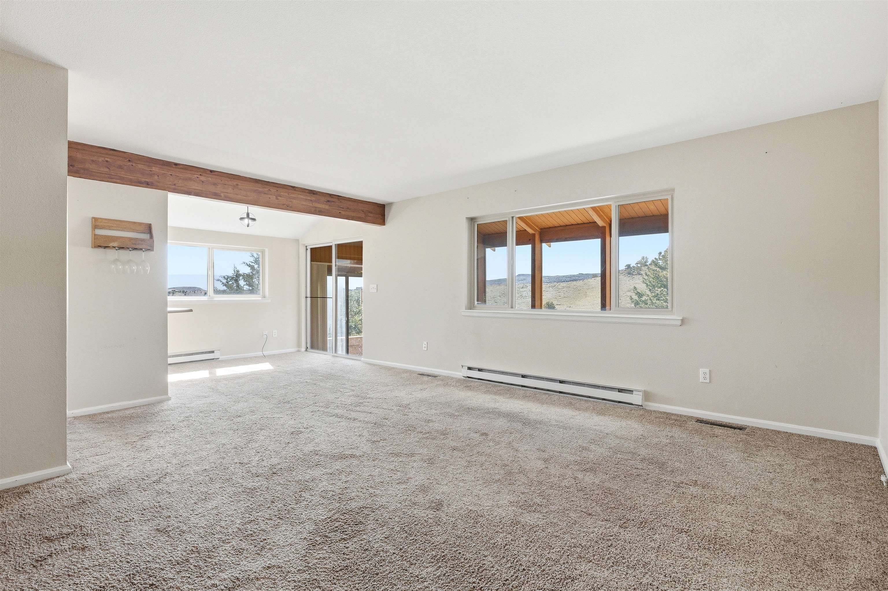 2339 Rattlesnake Court Property Photo 6