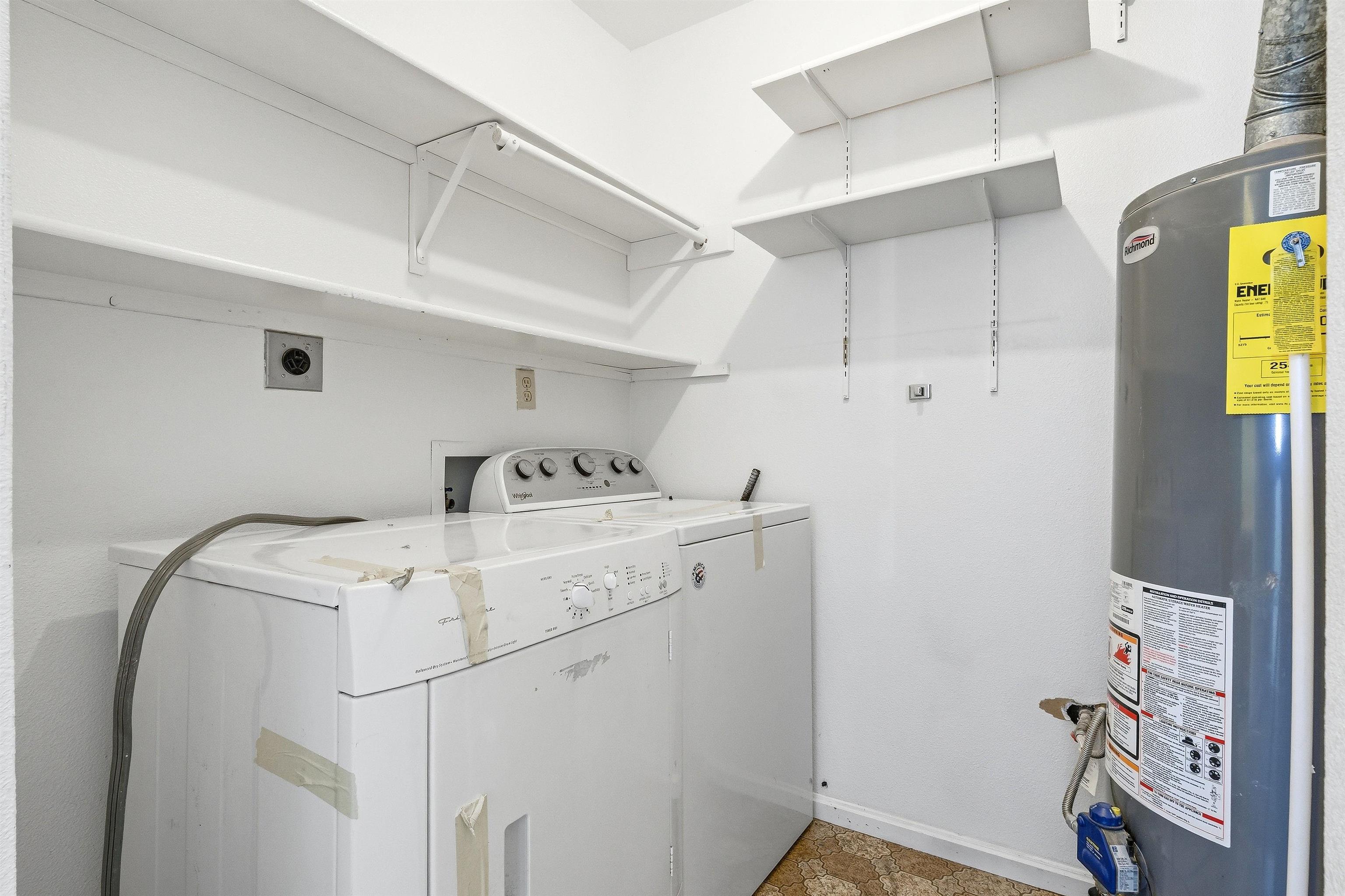 2339 Rattlesnake Court Property Photo 18