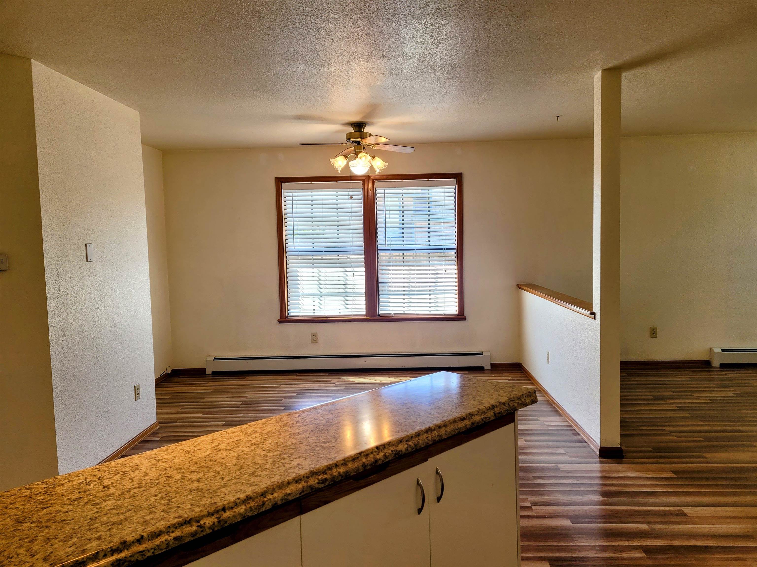 2821 Elm Avenue Property Photo 4