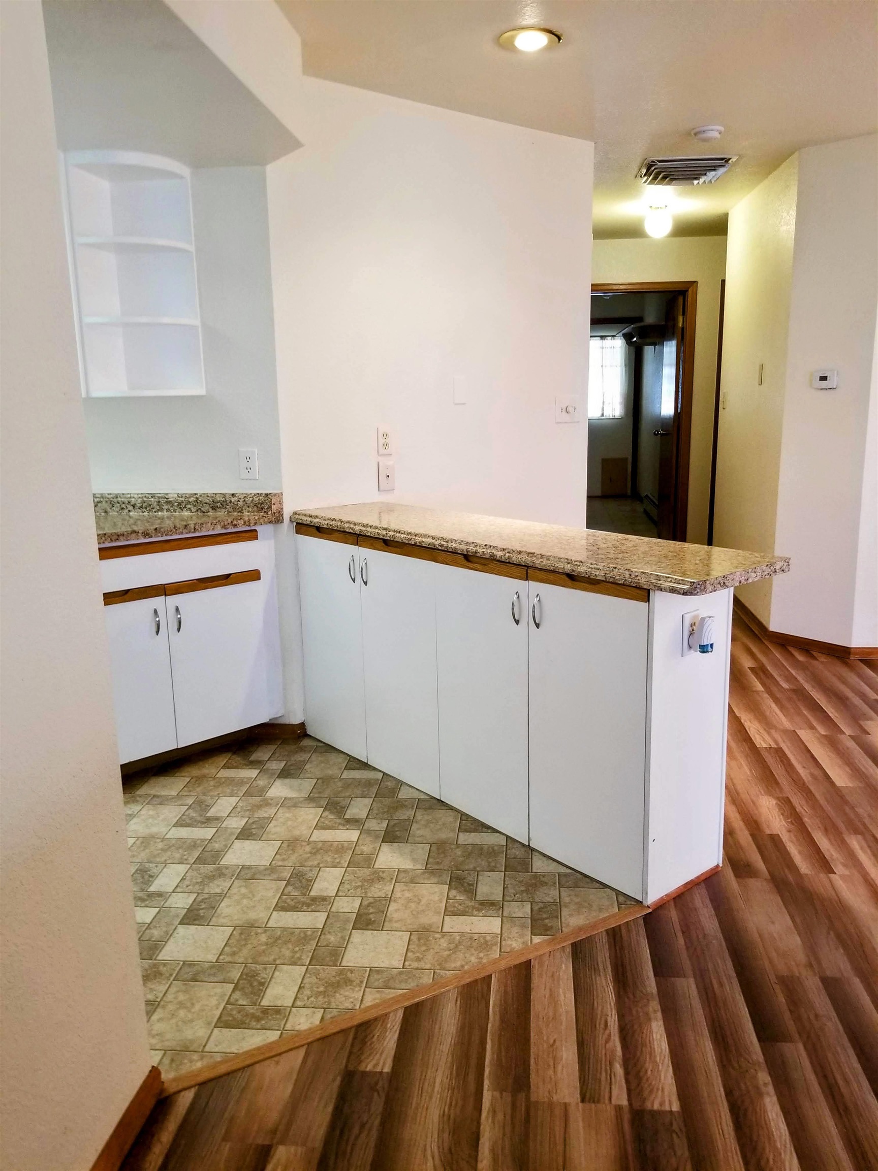 2821 Elm Avenue Property Photo 6