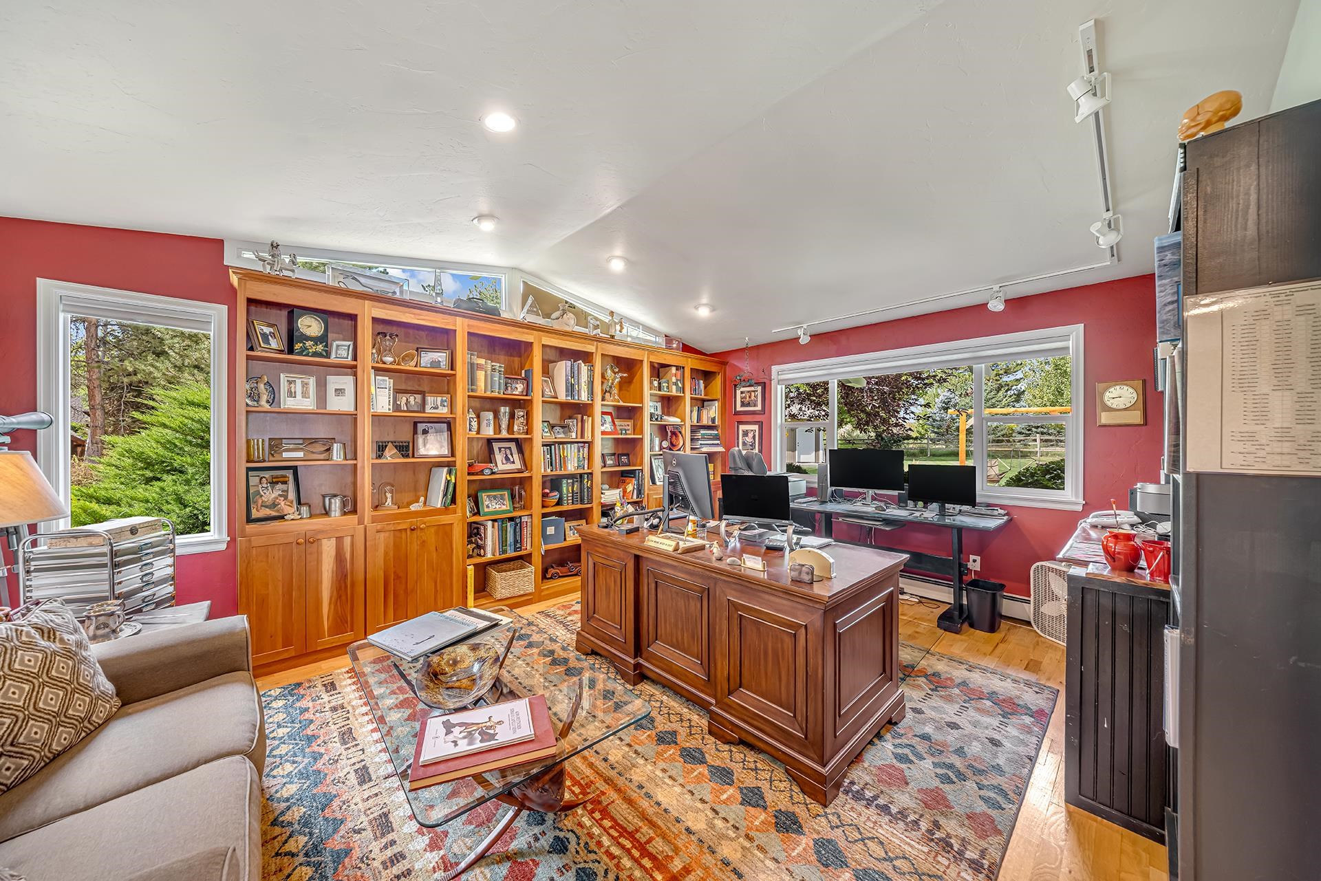 689 Cascade Drive Property Photo 13