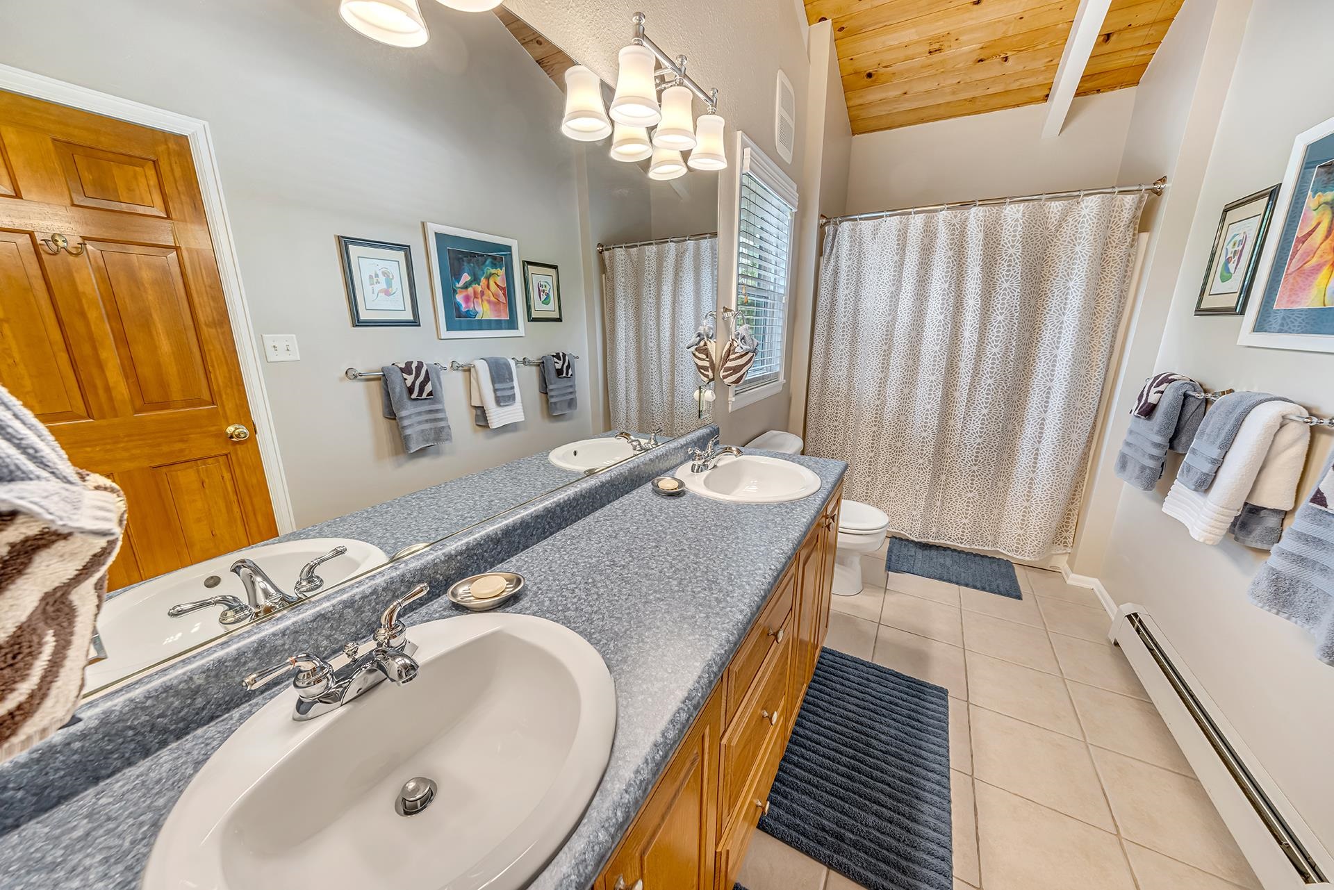 689 Cascade Drive Property Photo 23