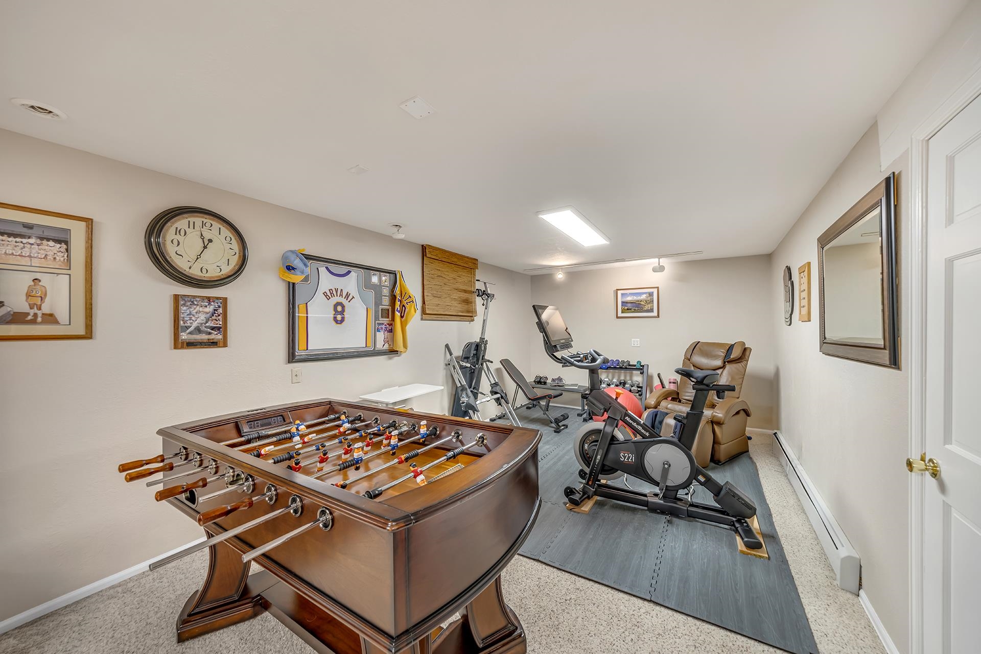 689 Cascade Drive Property Photo 27